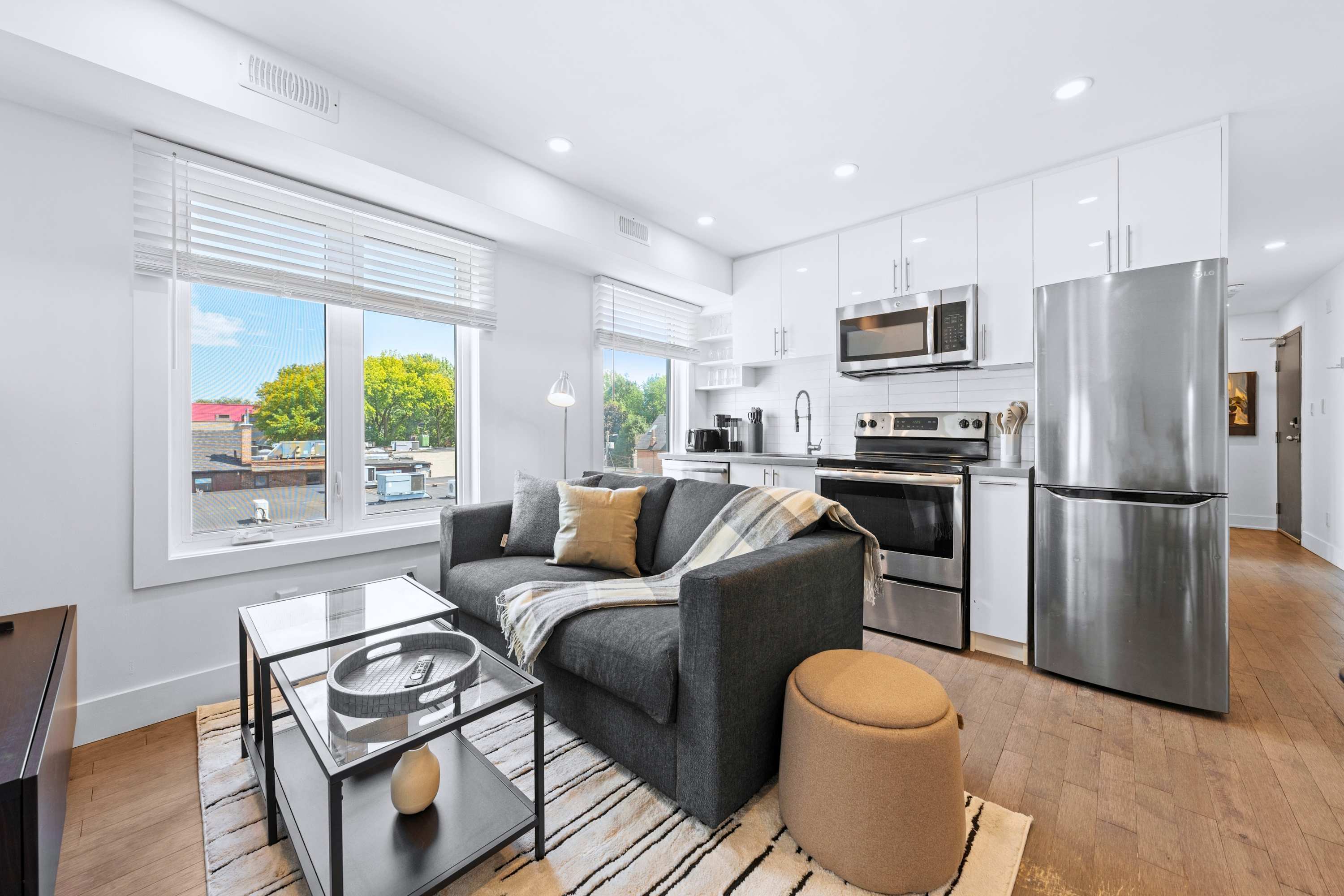 New Group Suite in Leslieville Laundry AC Heat