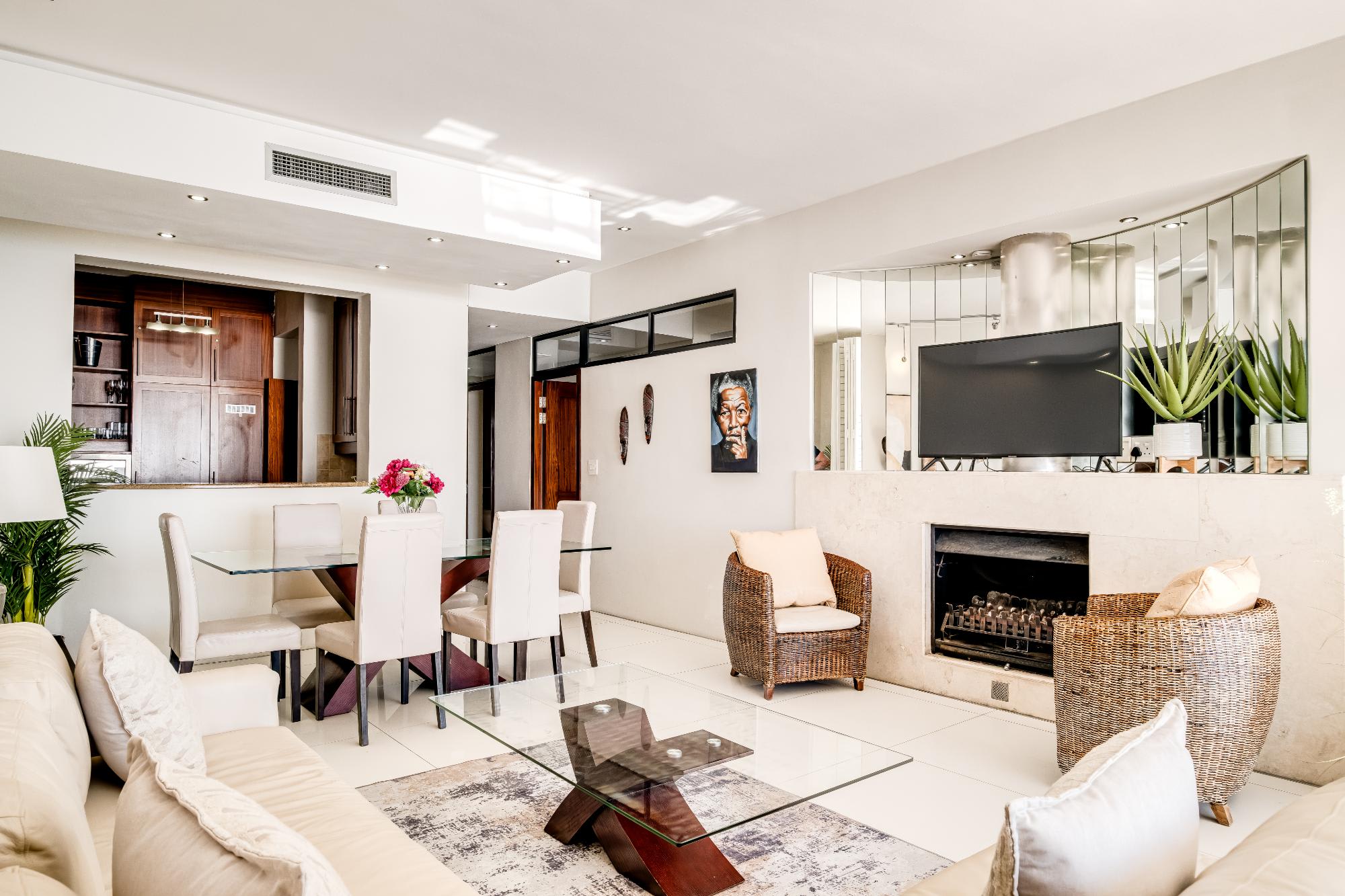 Private Holiday Apartment w Pool and Views Bali E 10