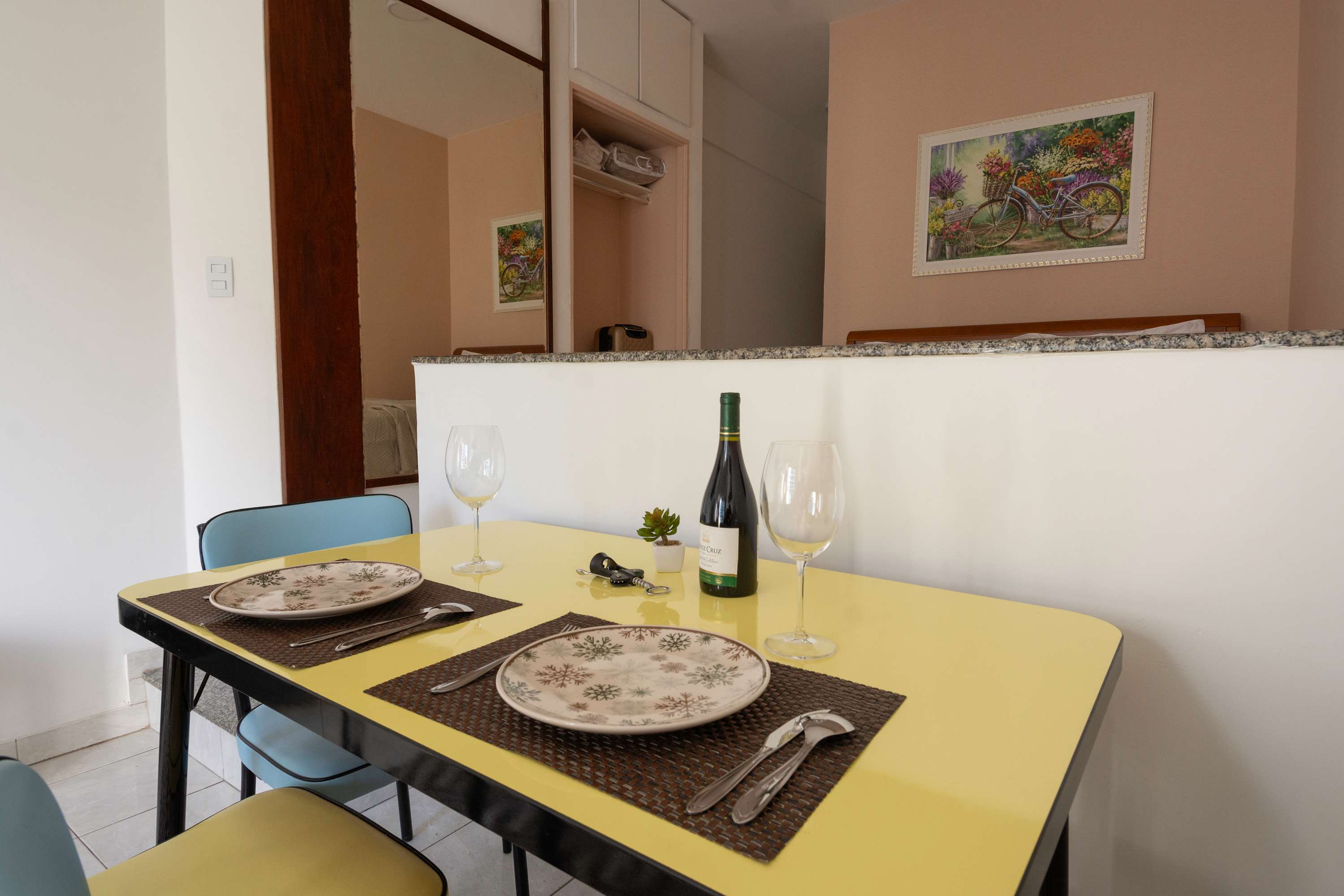 Steps from the Beach | Pool/A/C/Parking in Barra
