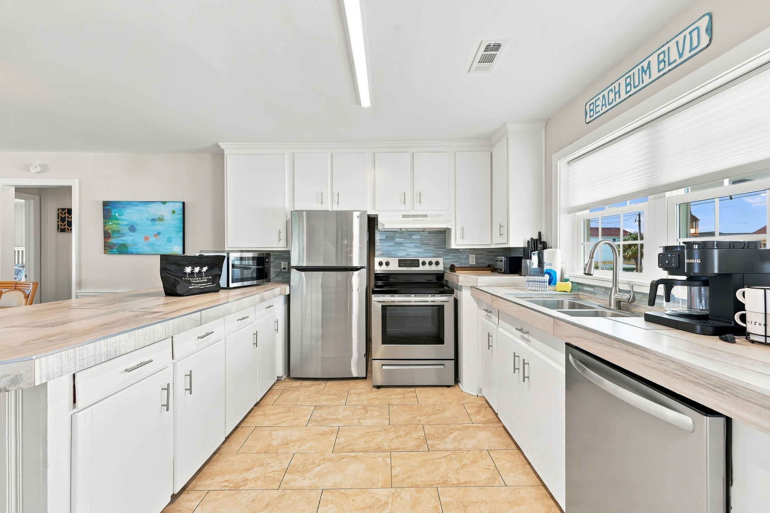 DWs Oceanfront Beach House Huge Sun Deck