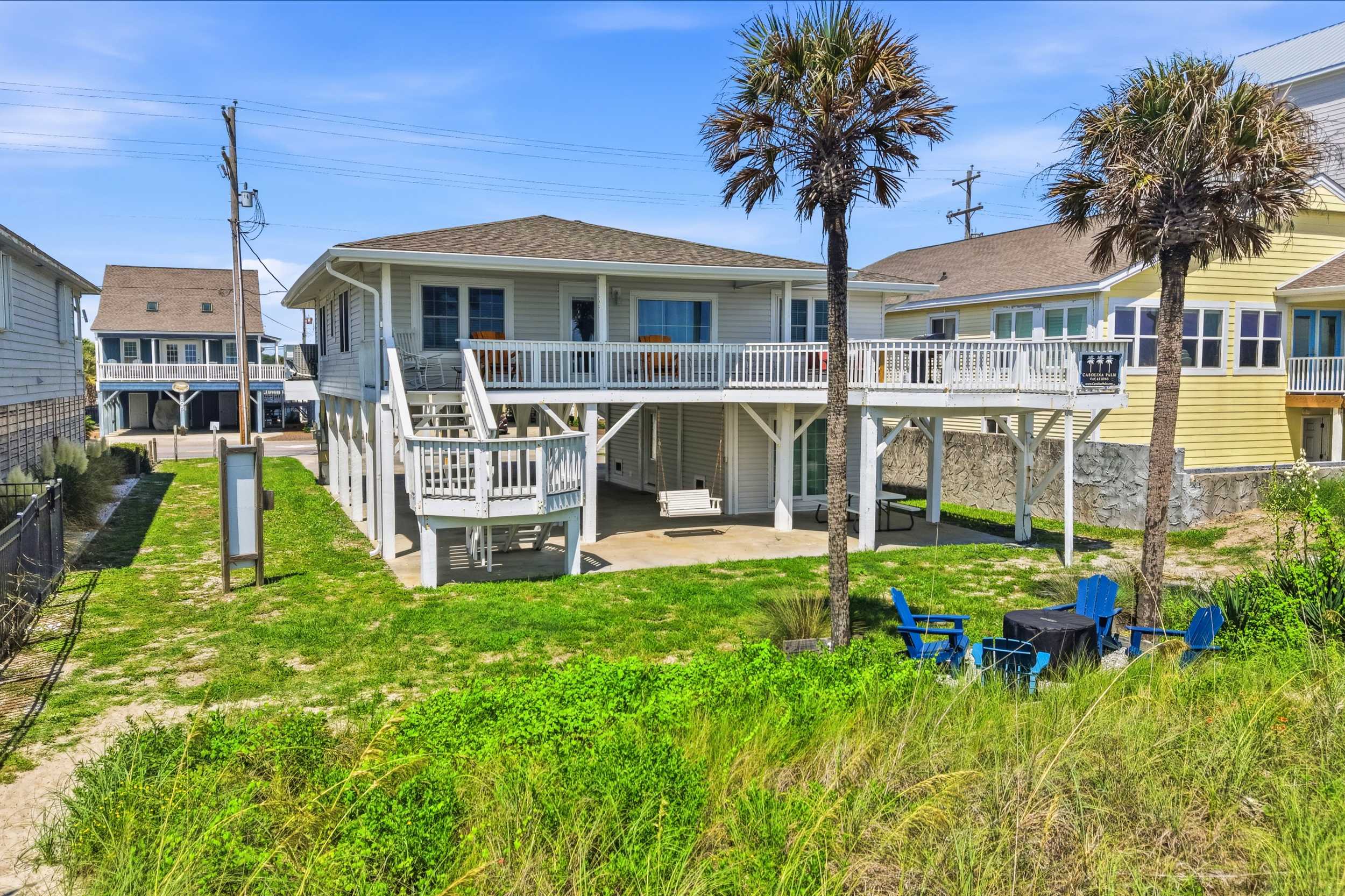 DWs Oceanfront Beach House Huge Sun Deck
