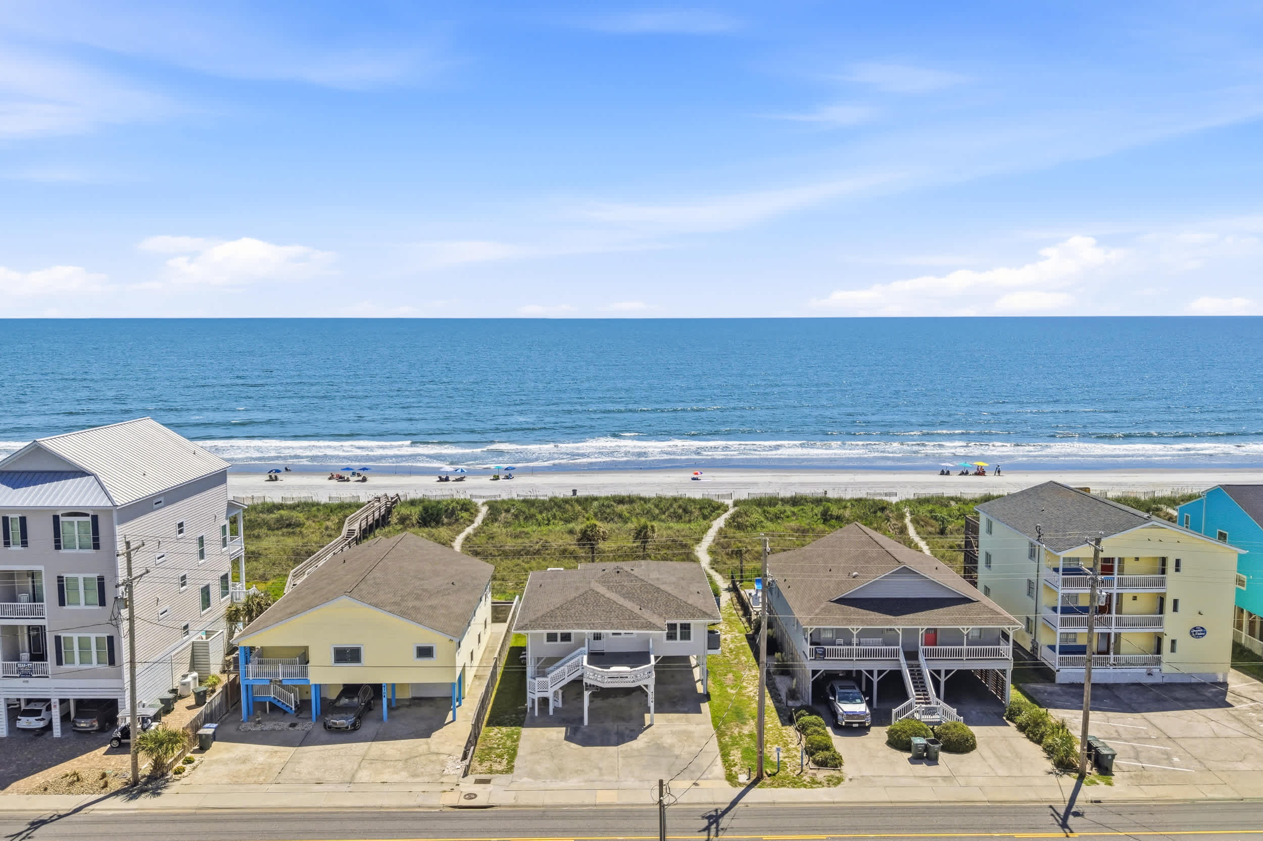 DWs Oceanfront Beach House Huge Sun Deck