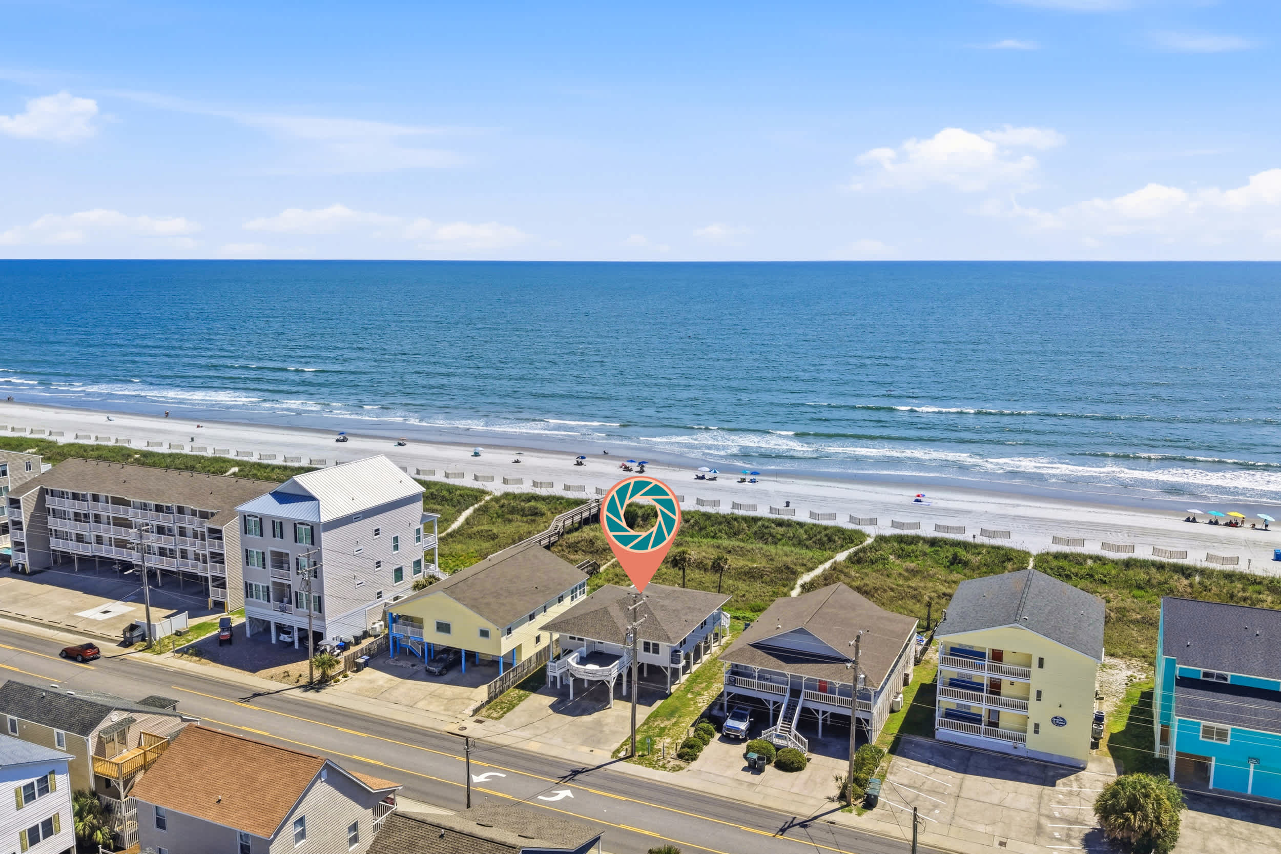 DWs Oceanfront Beach House Huge Sun Deck
