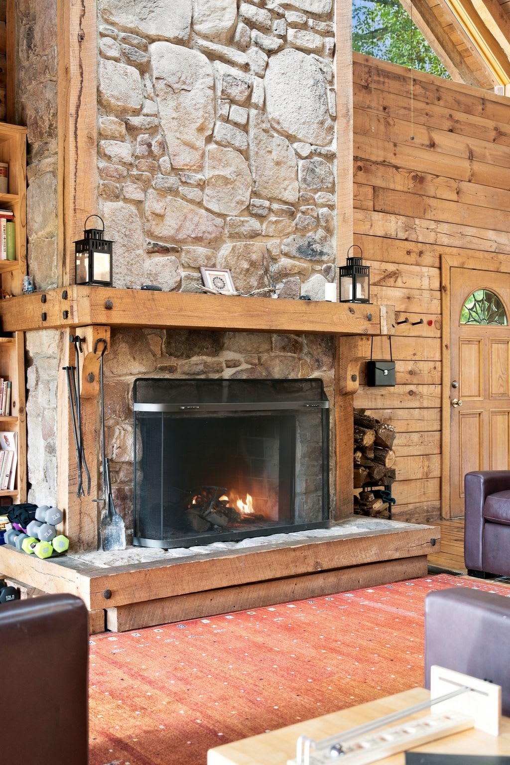 Real Log Cabin w Stunning Shenandoah Views