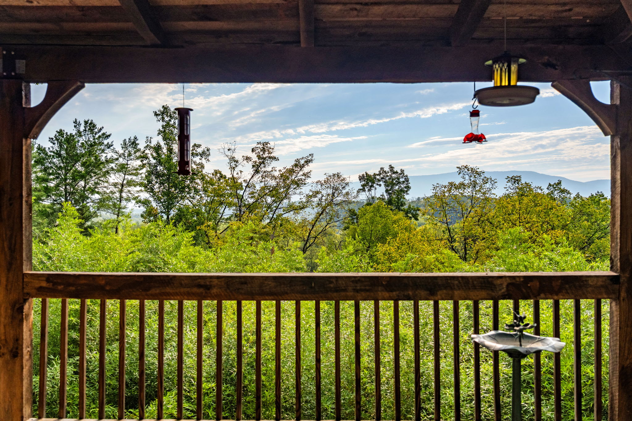 Real Log Cabin w Stunning Shenandoah Views