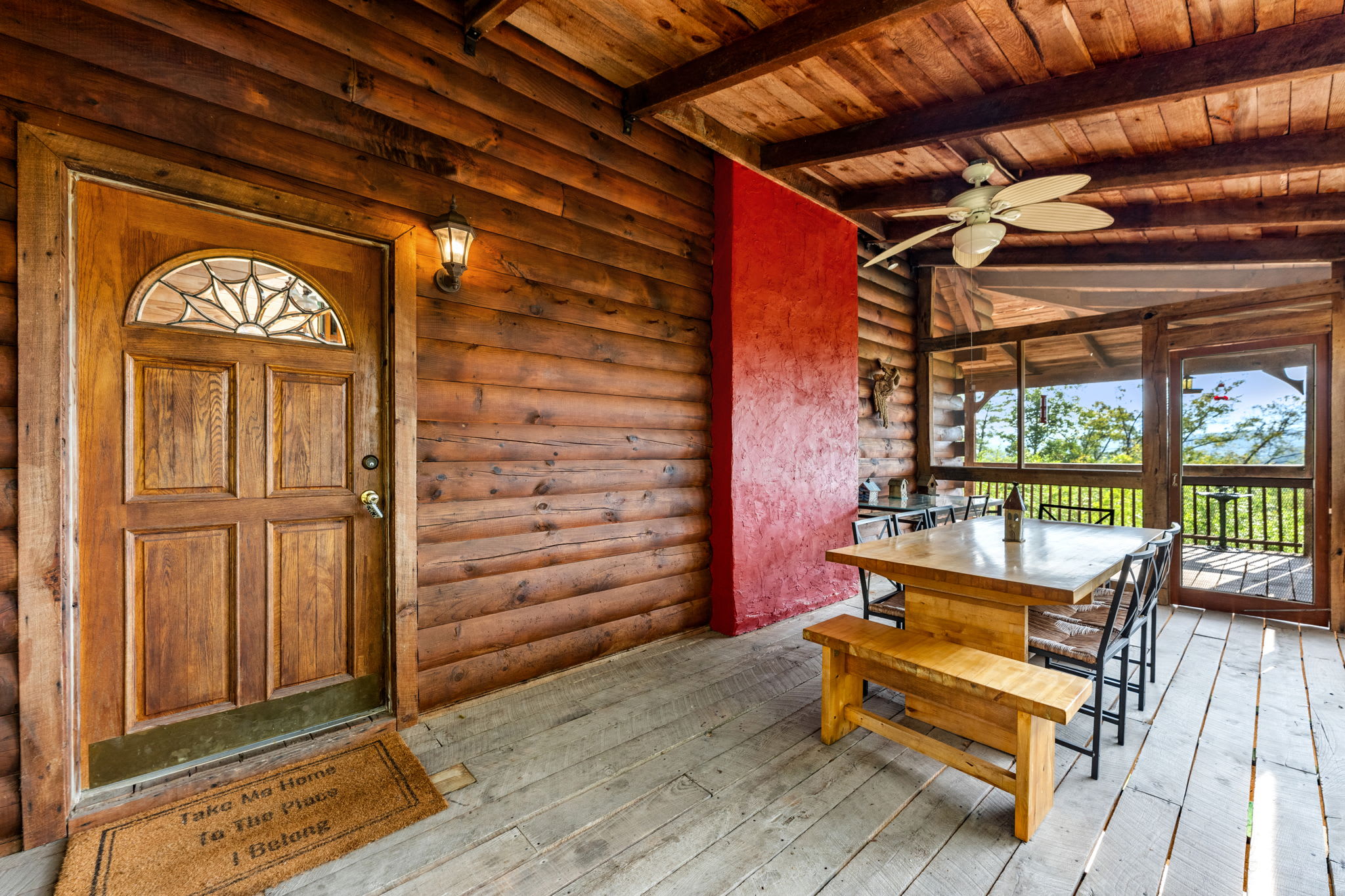 Real Log Cabin w Stunning Shenandoah Views