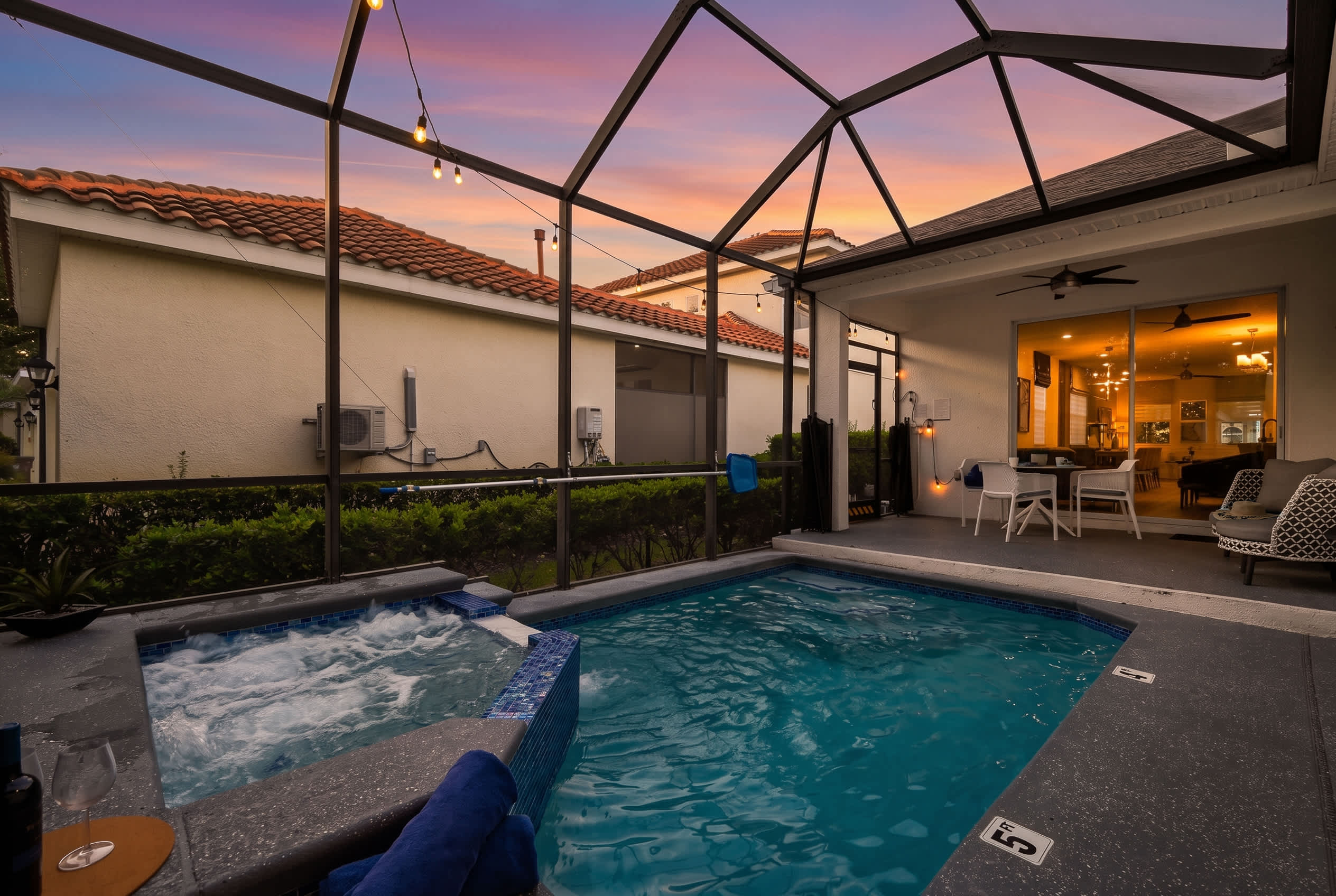4BR Near Disney – Private Heated Pool & Spa