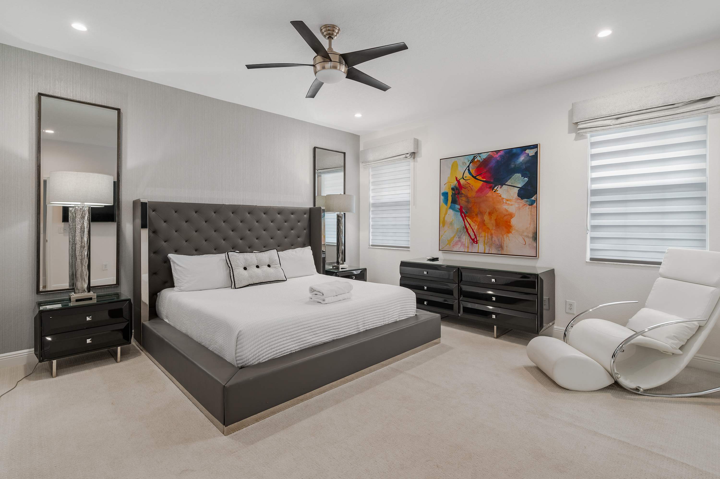 4BR Near Disney – Private Heated Pool & Spa