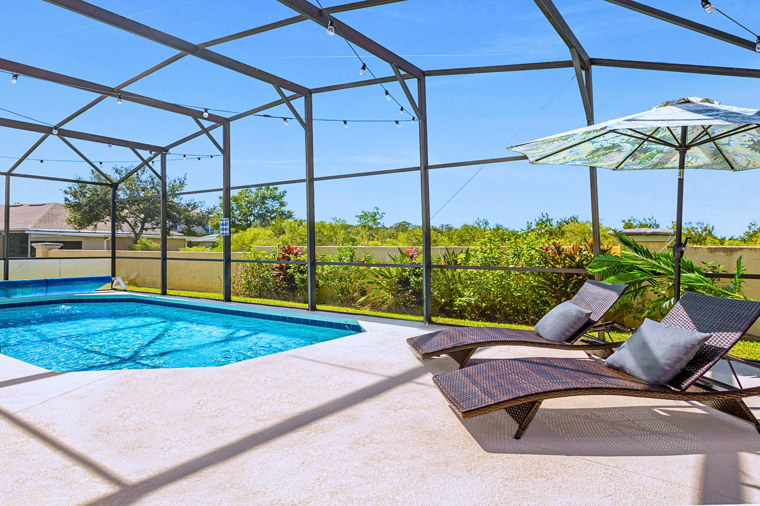 Private Pool with Sun Loungers