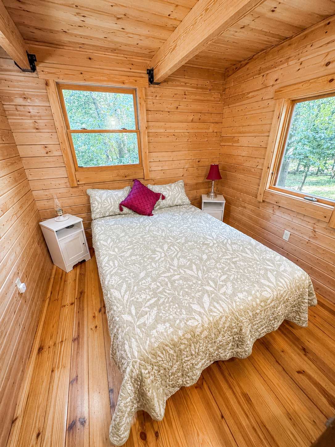 Bedroom 3: Double Bed