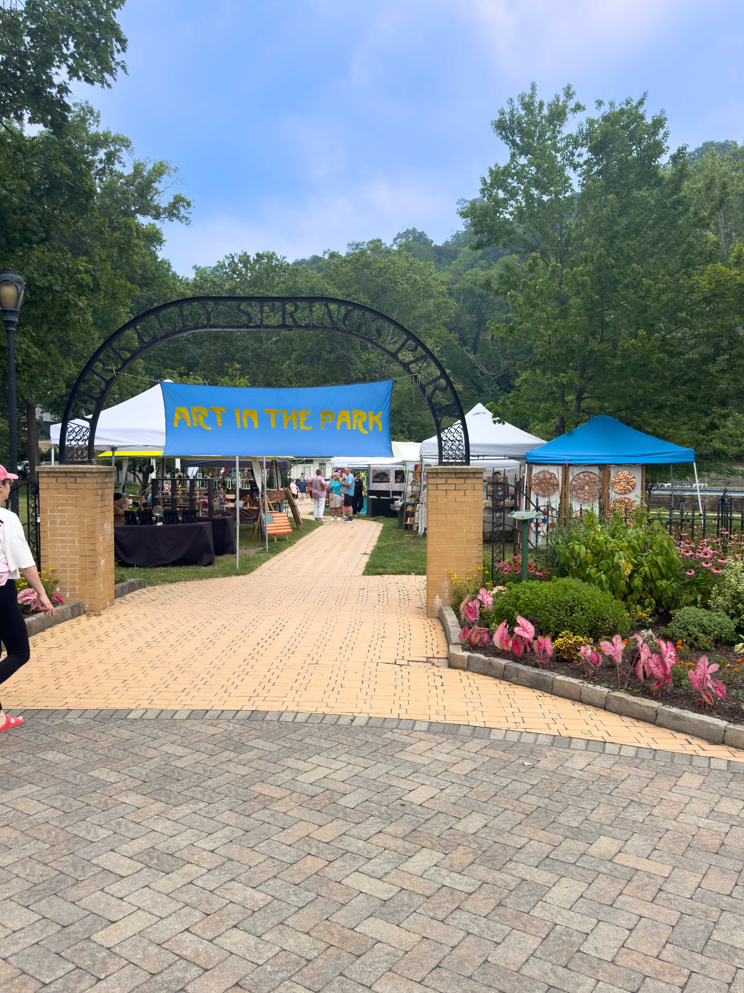Short drive to downtown Berkeley Springs