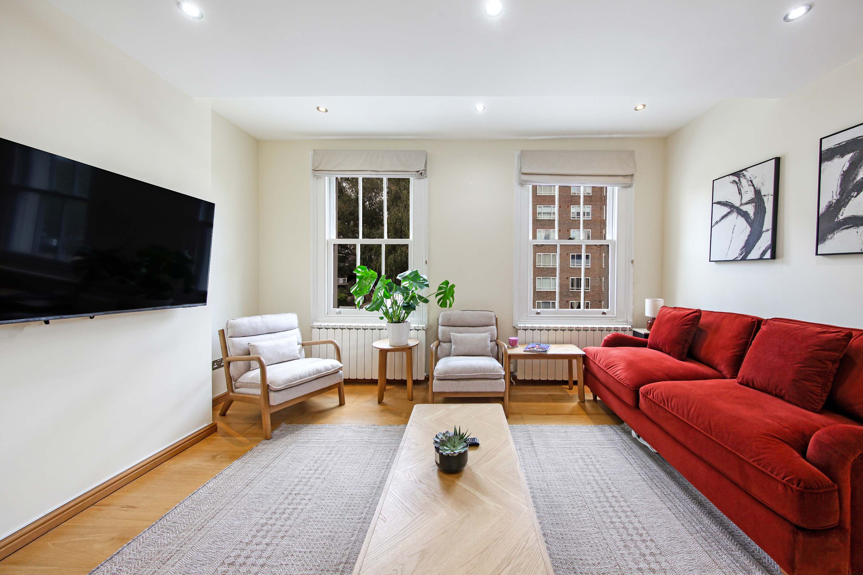 View Modern Bright 2 double Bed Mews House, St John's Wood sleeps 6 in Charles Lane 57 0 Modern Bright 2 double Bed Mews House, St John's Wood sleeps 6 in Charles Lane 57 0 - Property image 13 - VivreStays