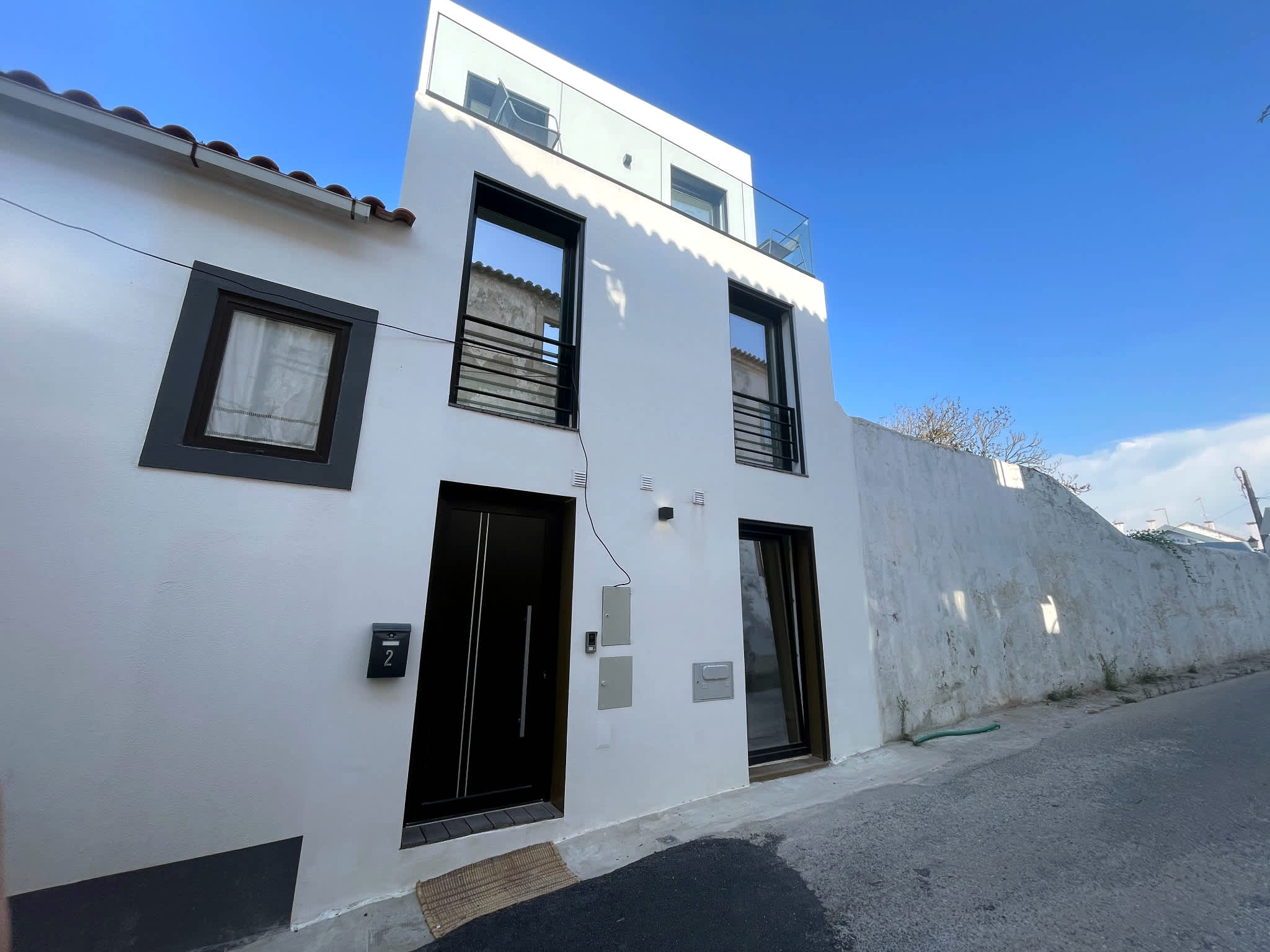 Casa Melissa – Modern 2-Bedroom Home in Lourinhã