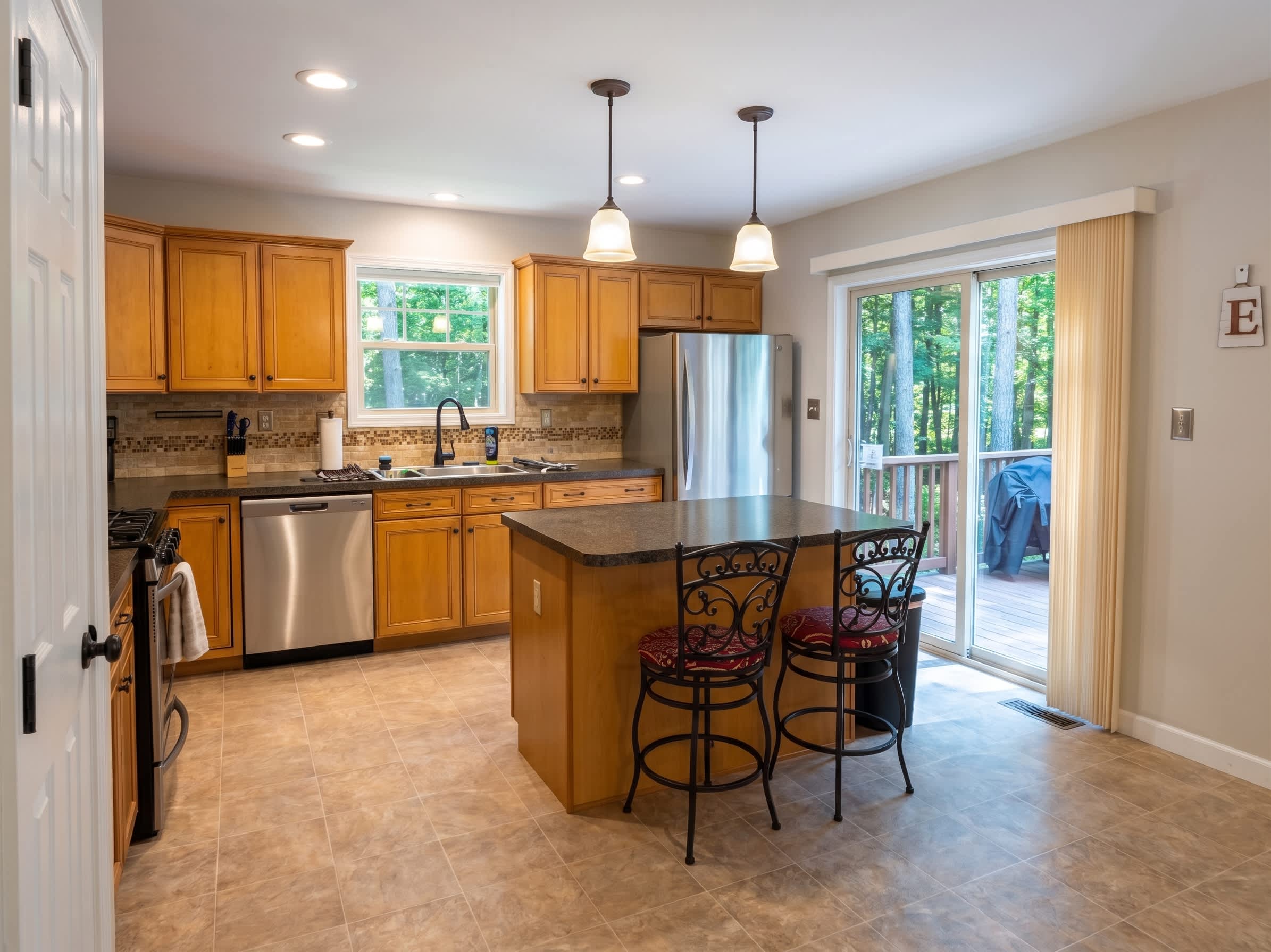 Pocono Woodland Getaway | Fire Pit | Deck