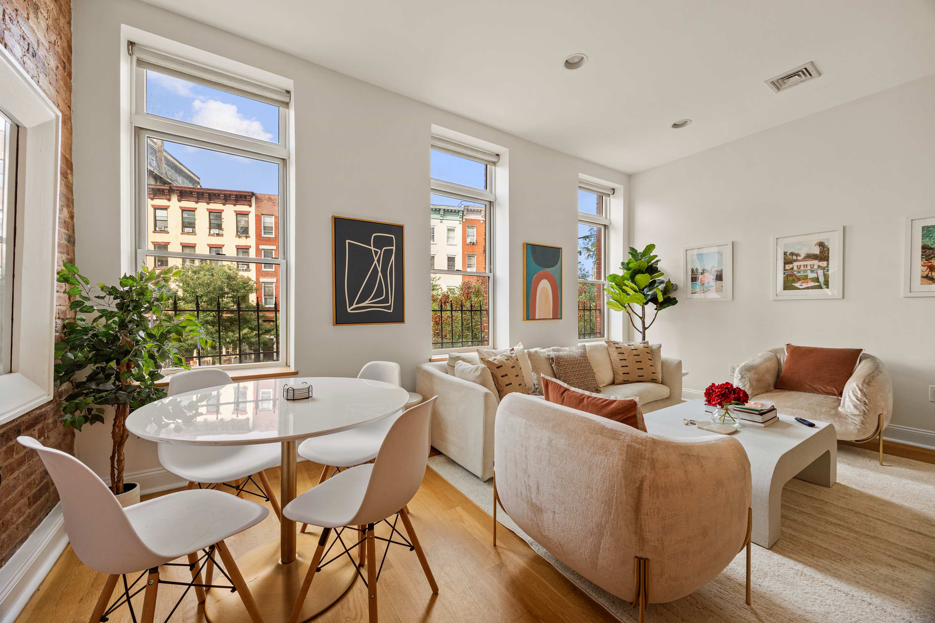 Broadway Landing photo #3 by Haus