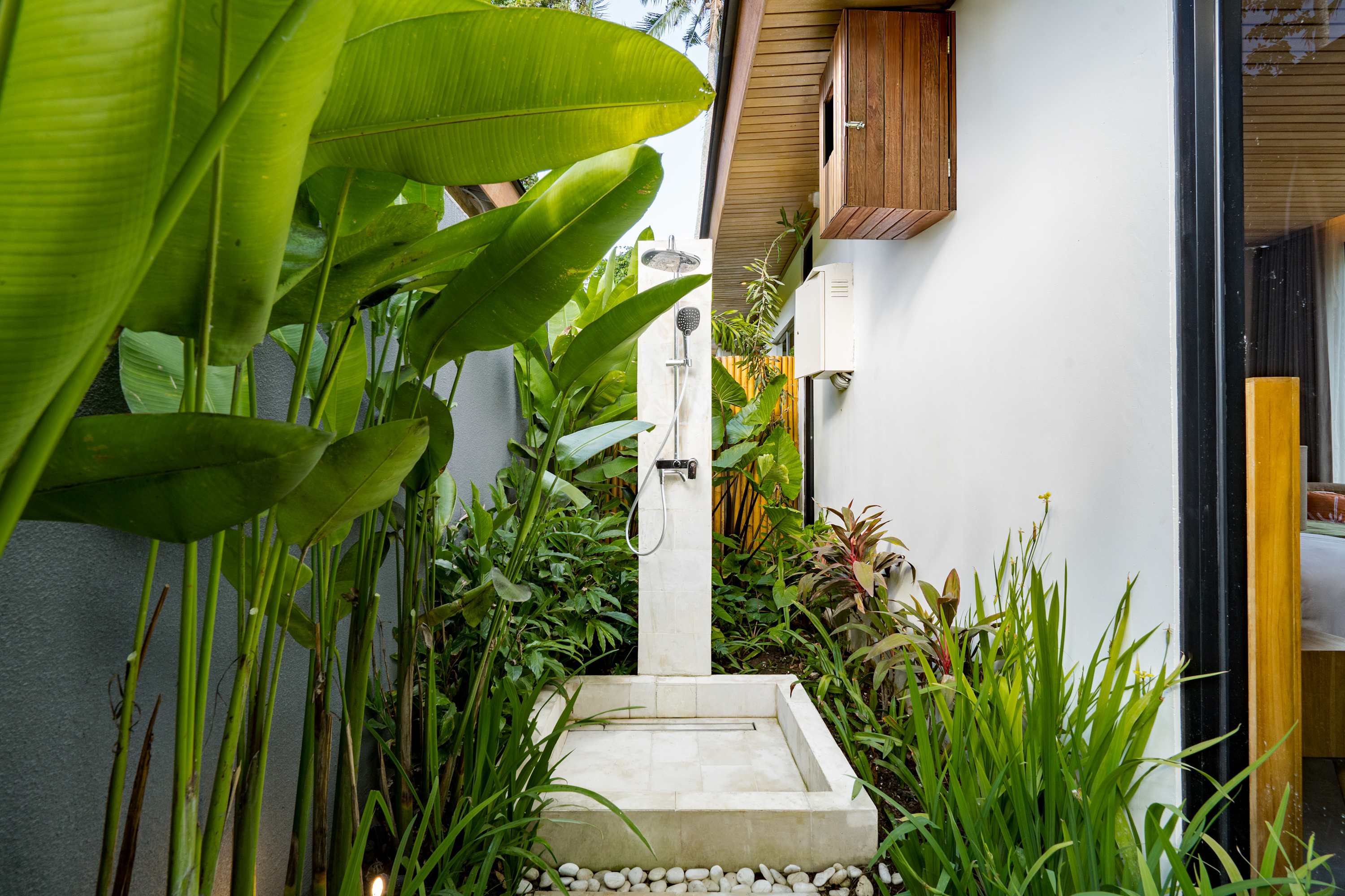 Image 32
