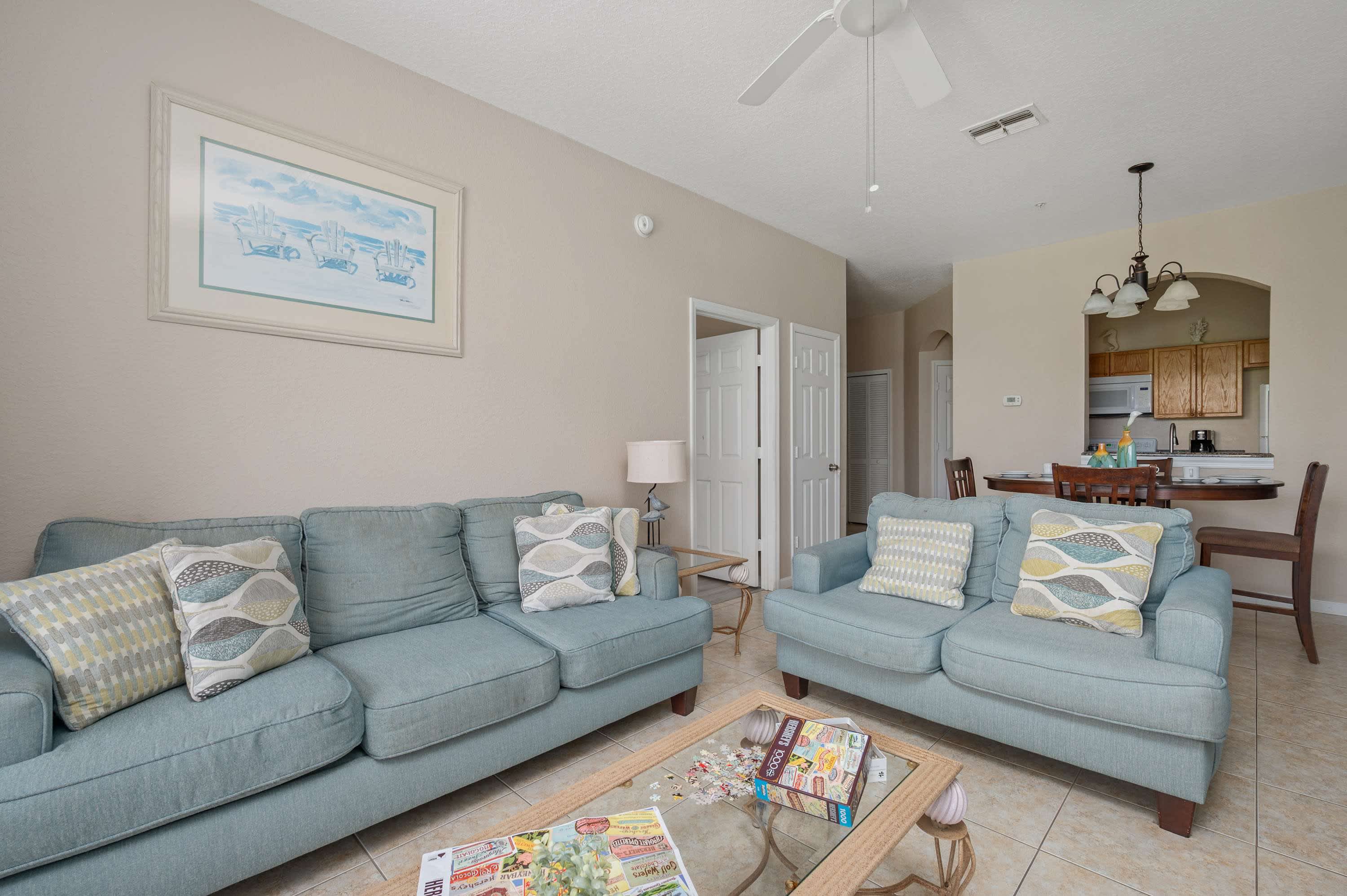 Top-Floor Retreat w/ Resort Pool Near Disney