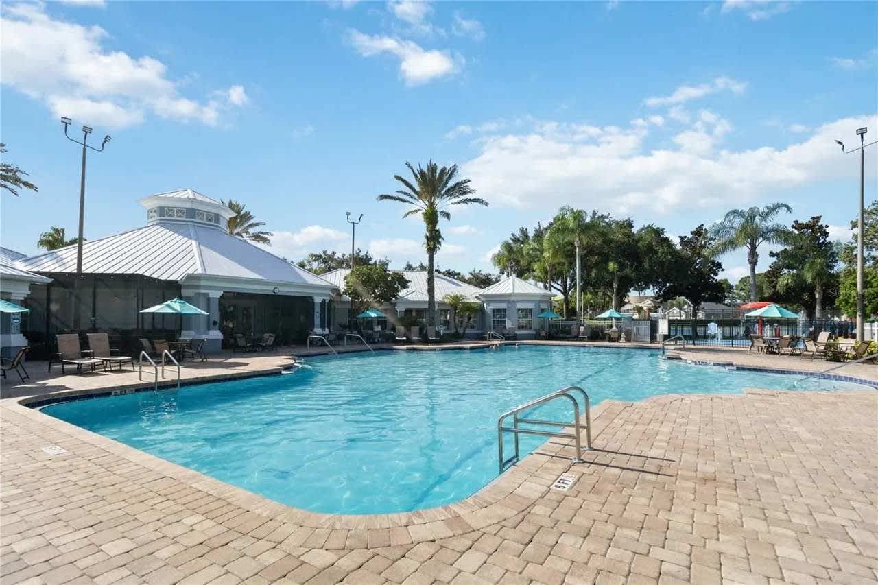 Top-Floor Retreat w/ Resort Pool Near Disney