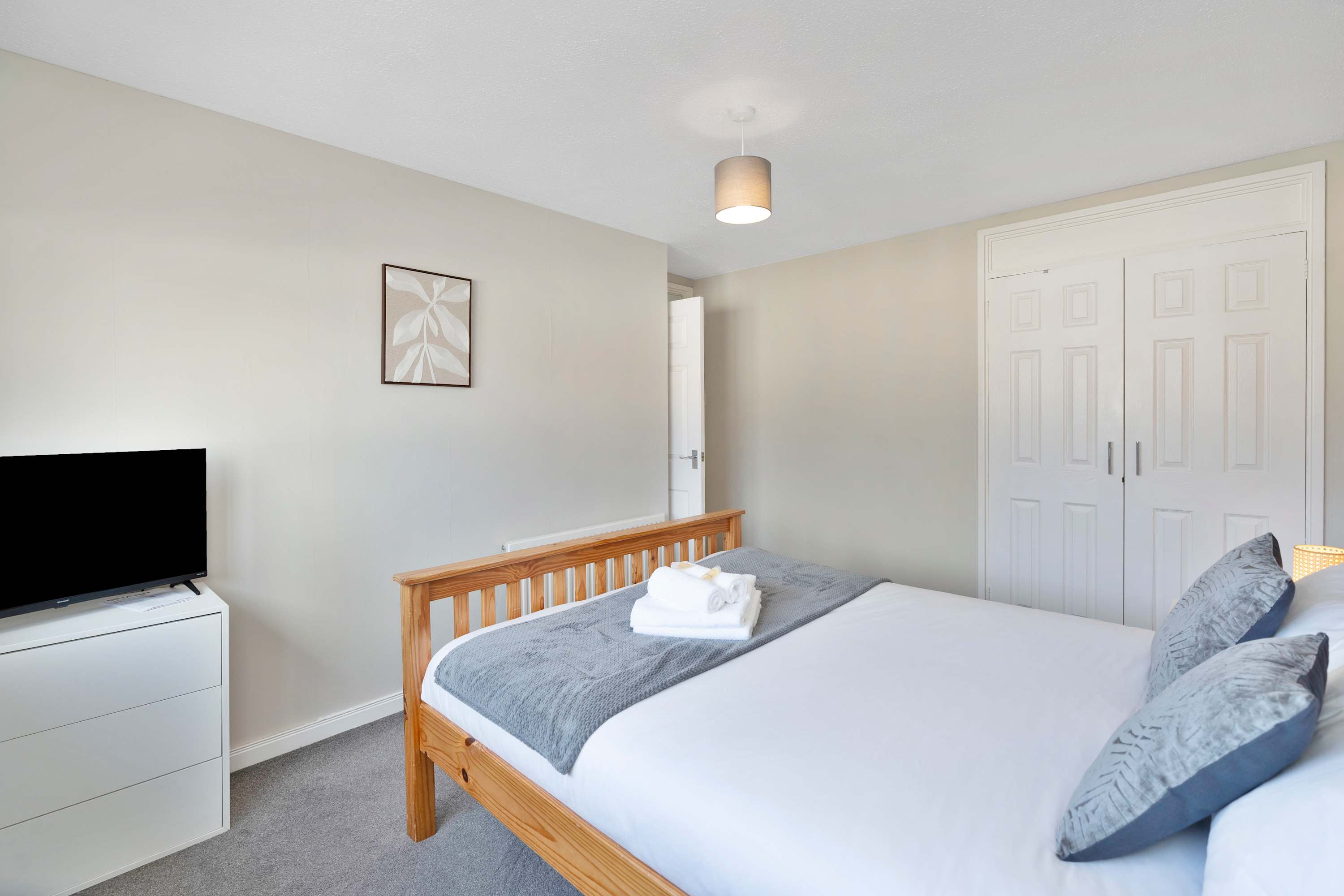 Easy Edinburgh Access, Parking,Near Rosslyn Chapel in Cameron Crescent 191 EH19 2PJ - Property image 20 - VivreStays