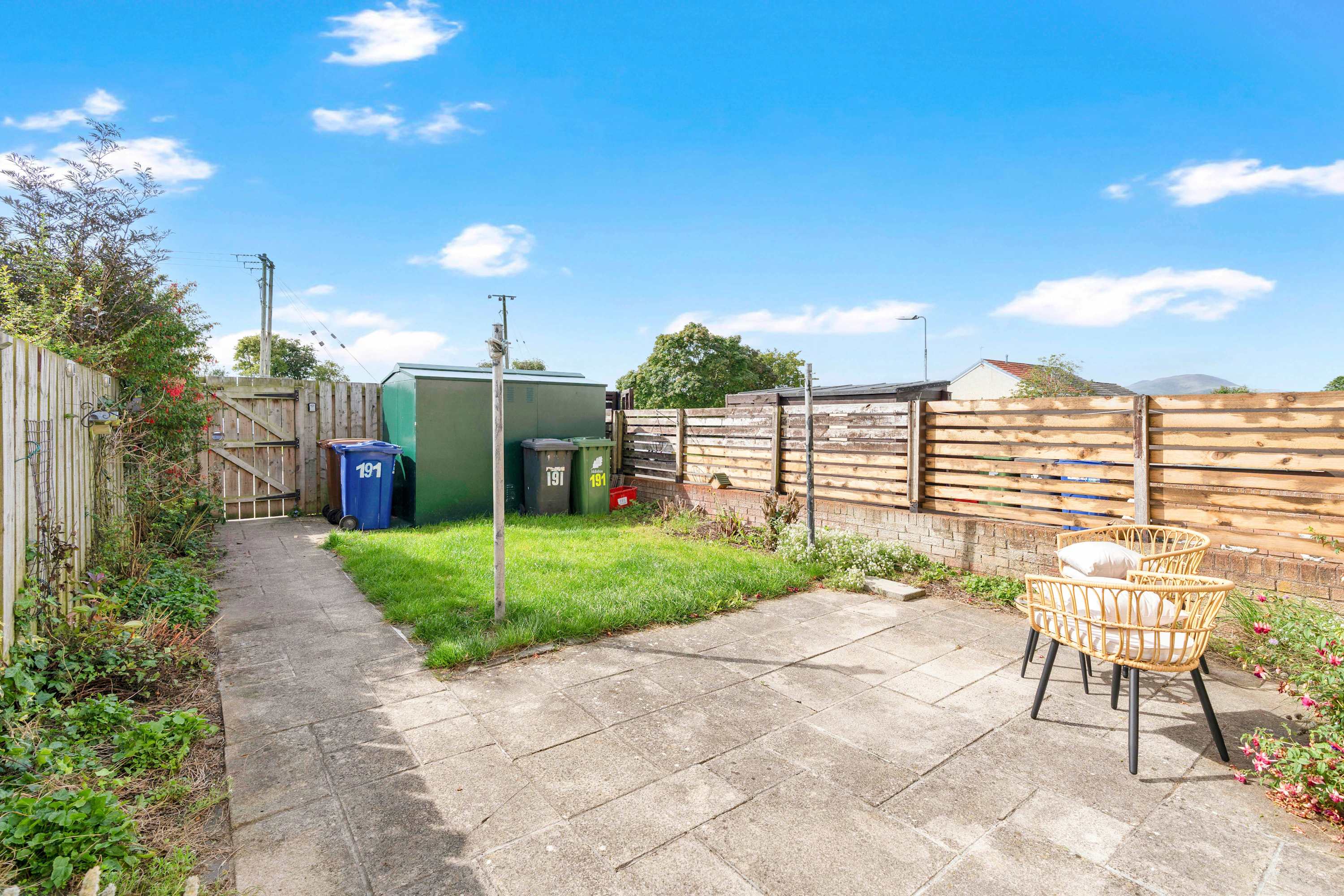 Easy Edinburgh Access, Parking,Near Rosslyn Chapel in Cameron Crescent 191 EH19 2PJ - Property image 19 - VivreStays
