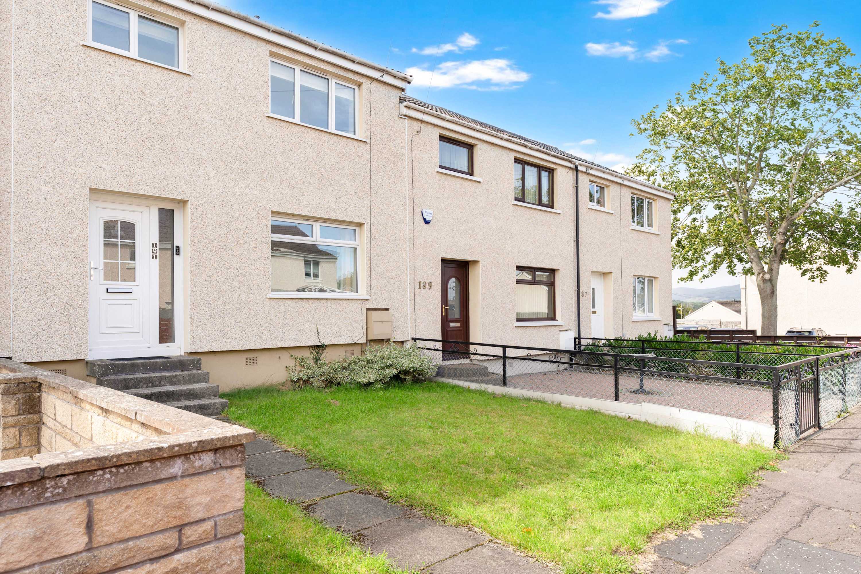 Easy Edinburgh Access, Parking,Near Rosslyn Chapel in Cameron Crescent 191 EH19 2PJ - Property image 15 - VivreStays