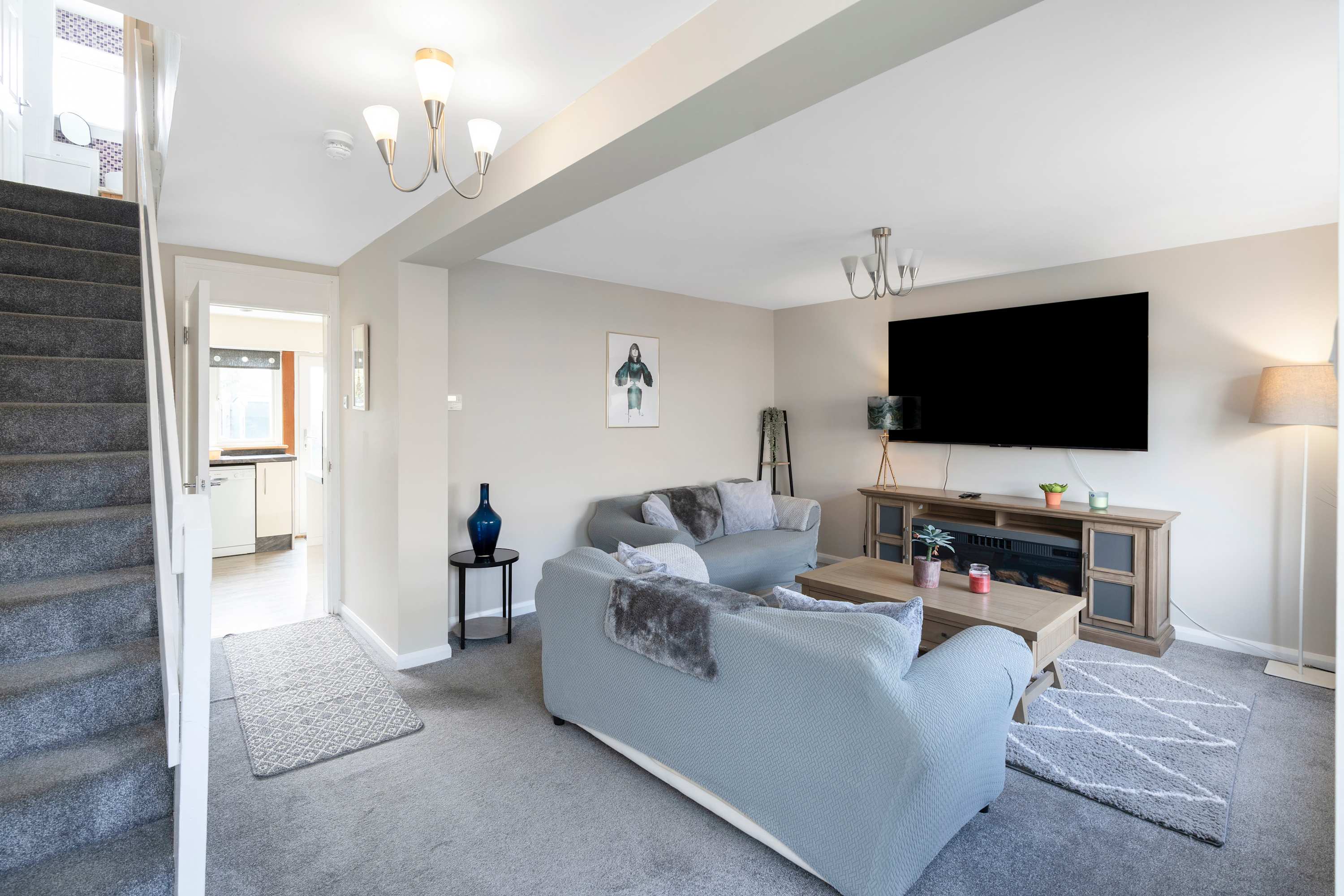Easy Edinburgh Access, Parking,Near Rosslyn Chapel in Cameron Crescent 191 EH19 2PJ - Property image 33 - VivreStays