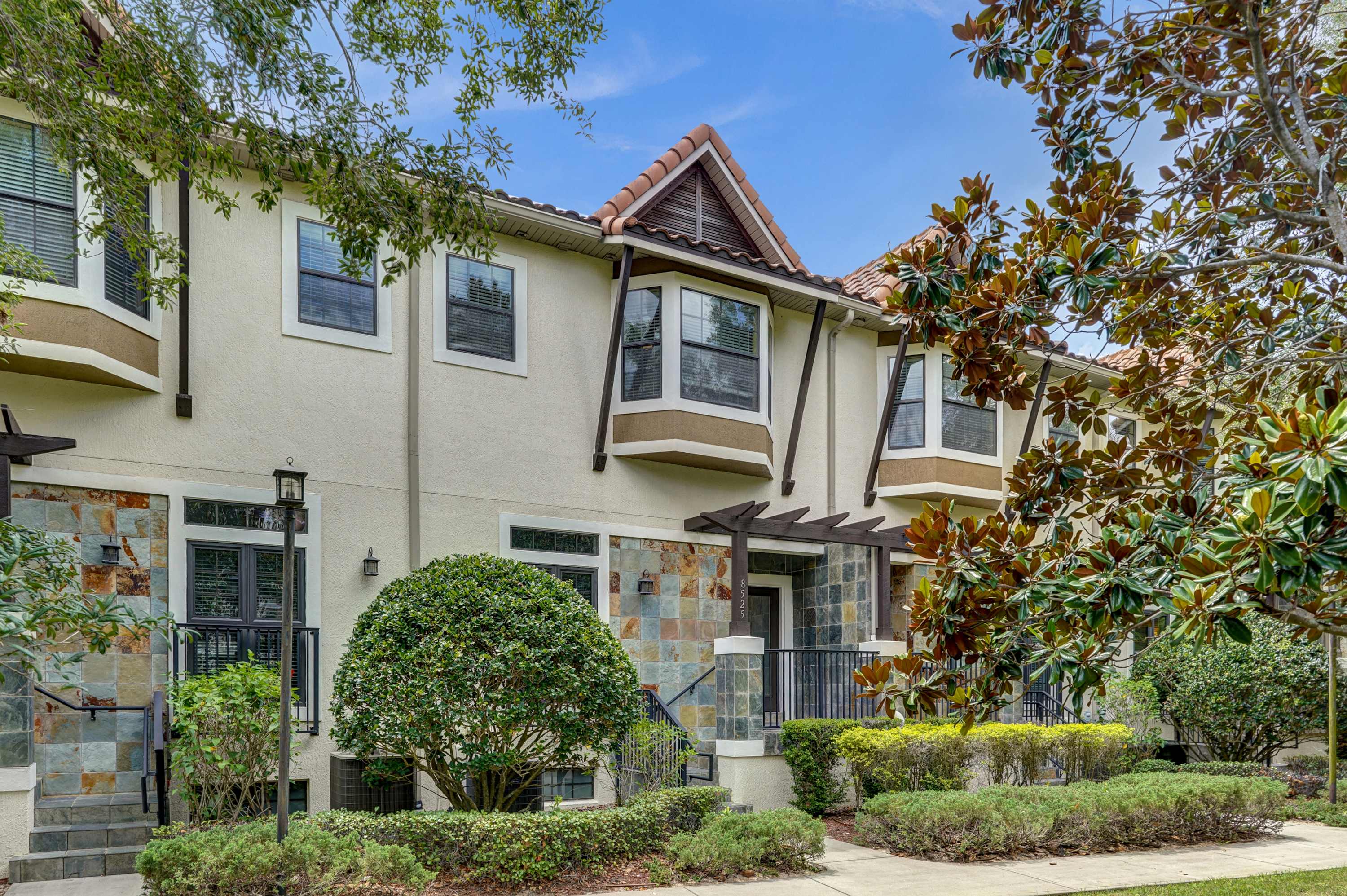 4 BD Townhome Close to Disney