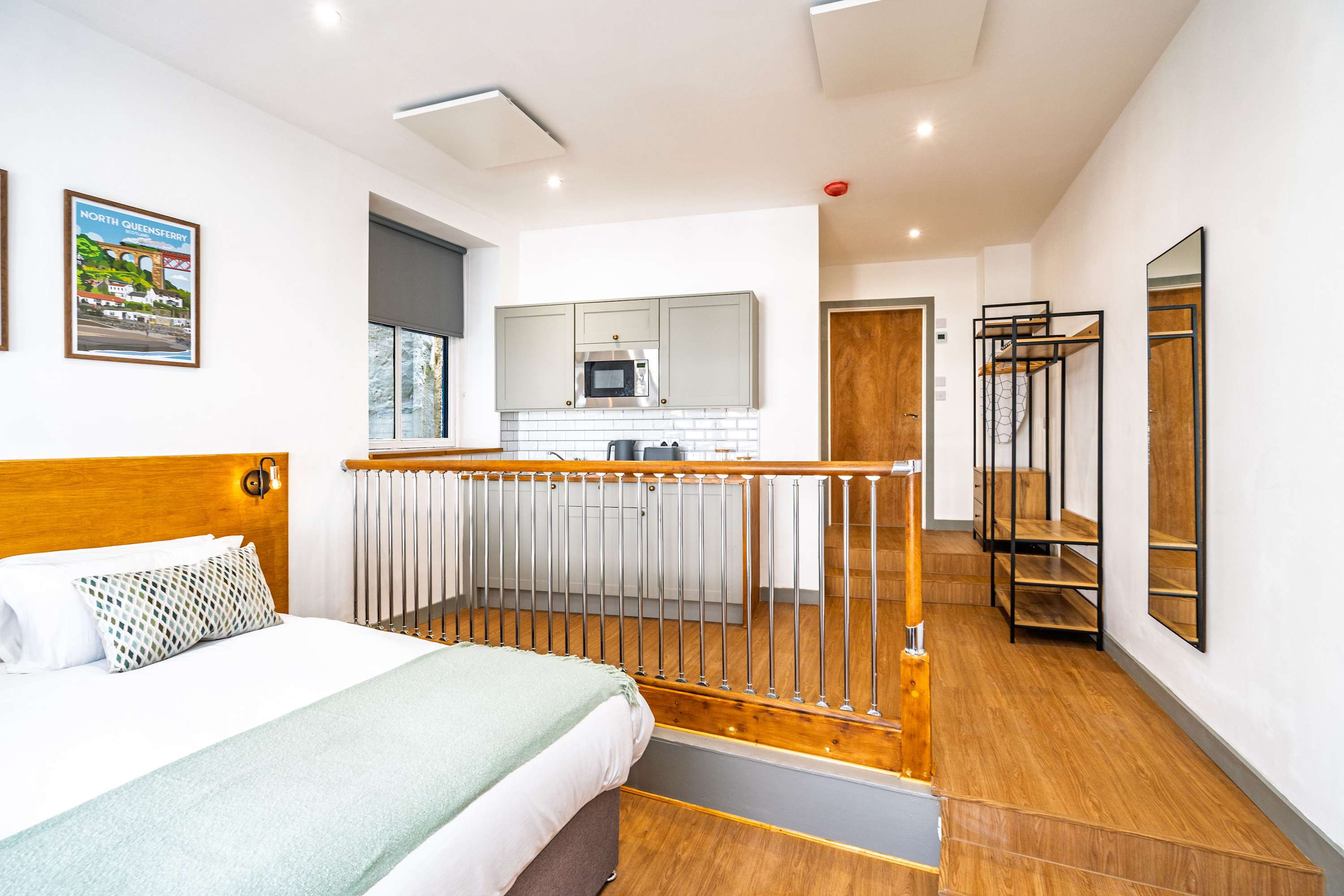 Charming Studio at The Brewery in West Terrace 15 EH30 9LL - Property image 3 - VivreStays