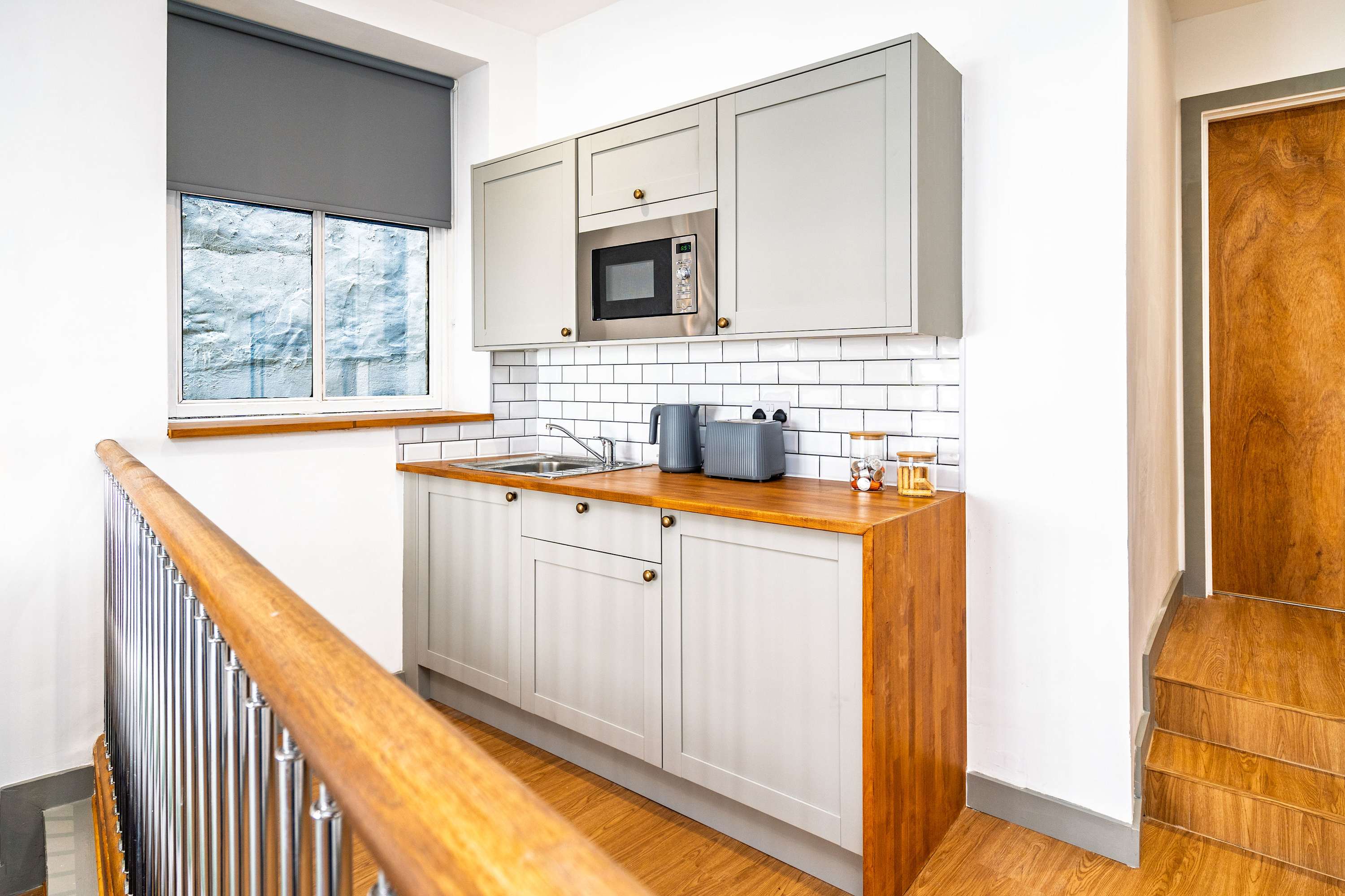 Charming Studio at The Brewery in West Terrace 15 EH30 9LL - Property image 8 - VivreStays