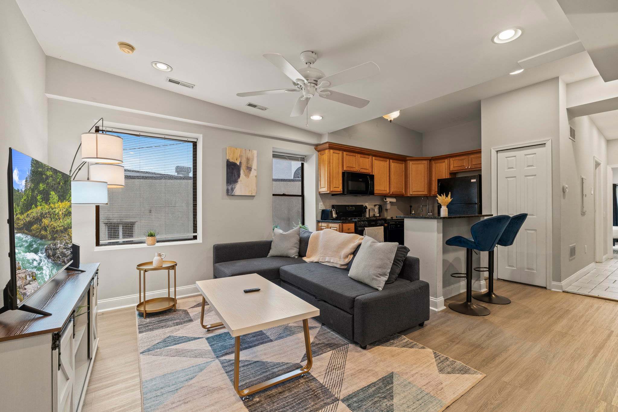 Prime Downtown Philly Nest: Fits 6 Near Landmarks - Filadelfia