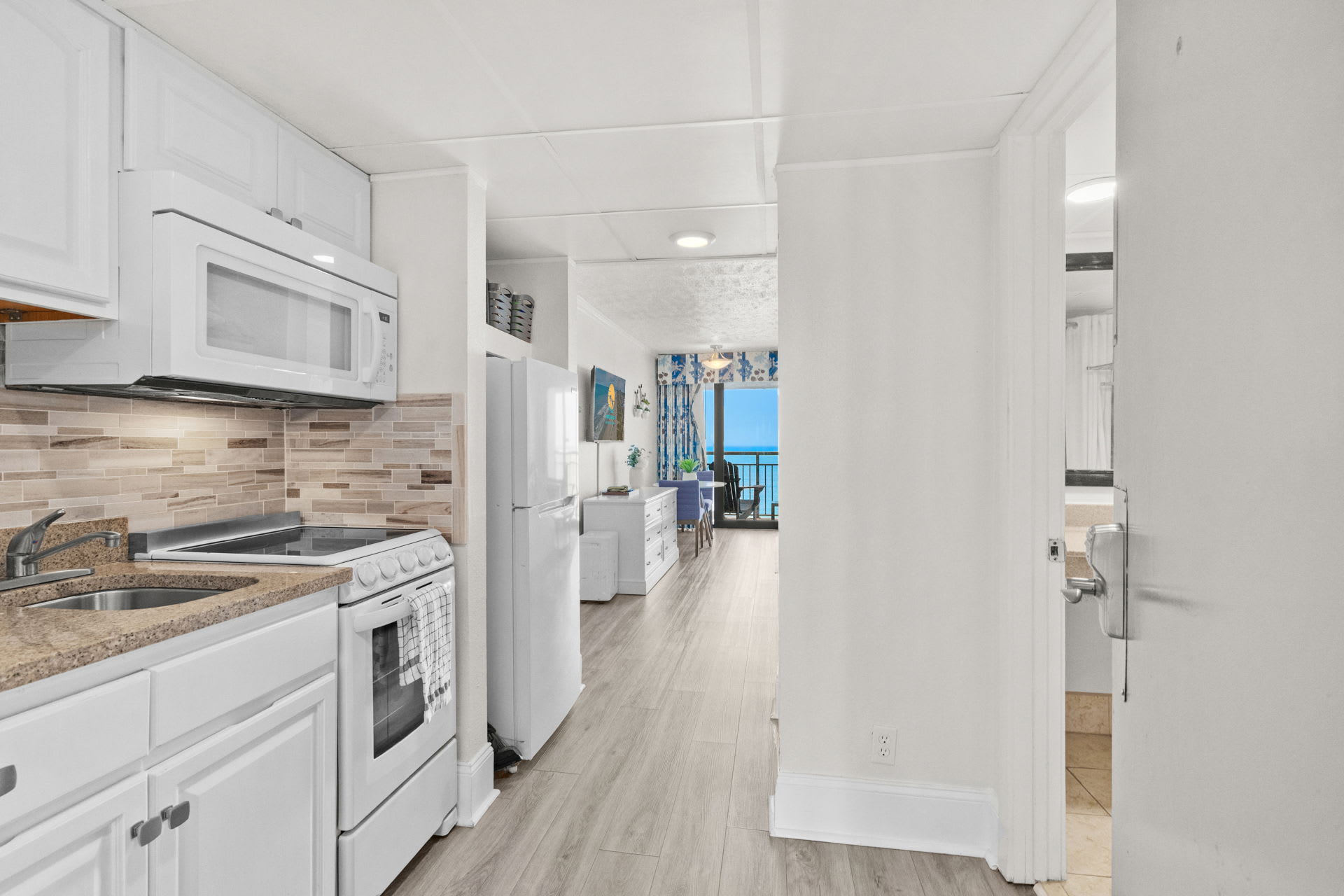 Ocean Reef 1411 Oceanfront | Photo 17