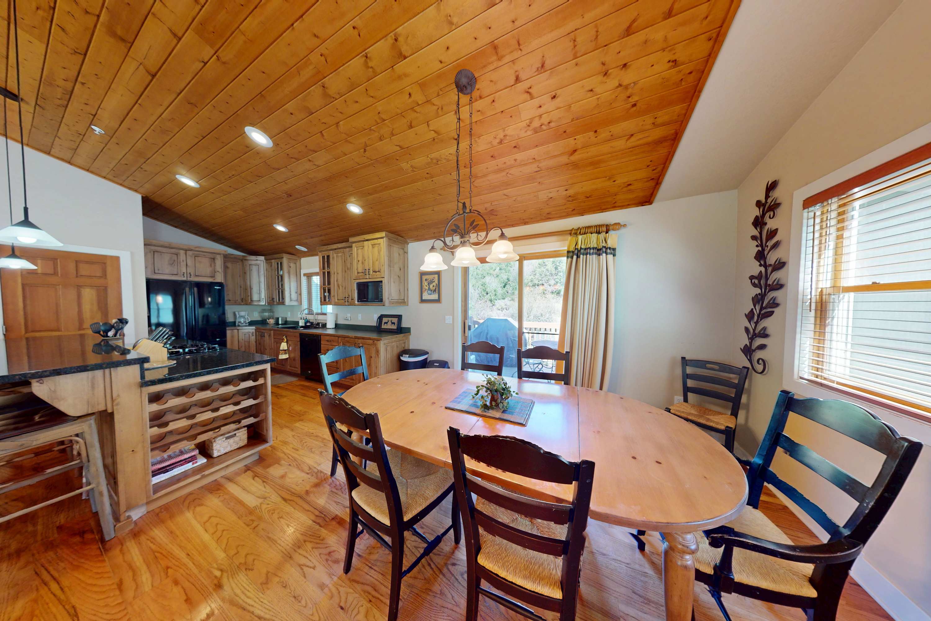 Park City Townhome Hot Tub Mtn Views Free Shuttle | Photo 3