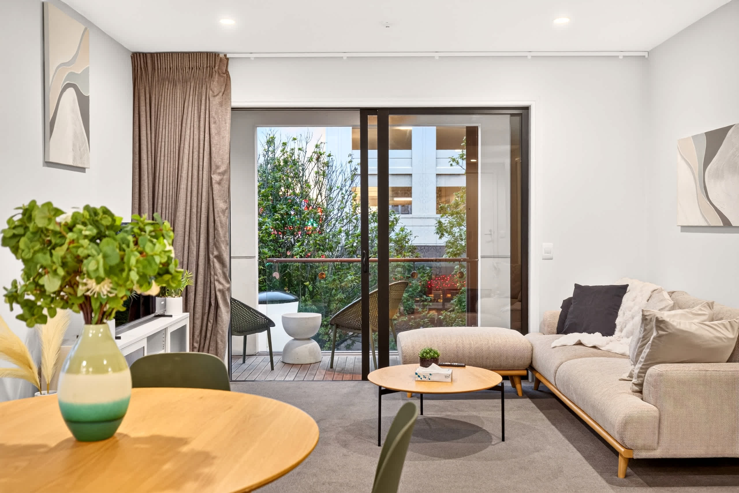 Central Auckland 2BR Free Parking Zodiak Stays