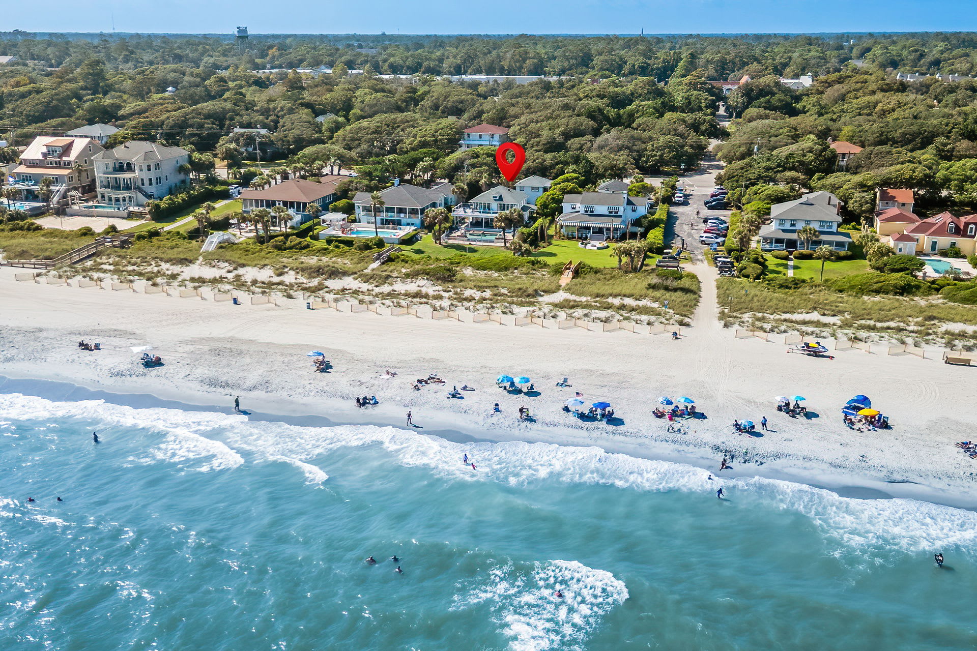 Golden Tide Oceanfront Pool Sleeps 18 | Photo 2