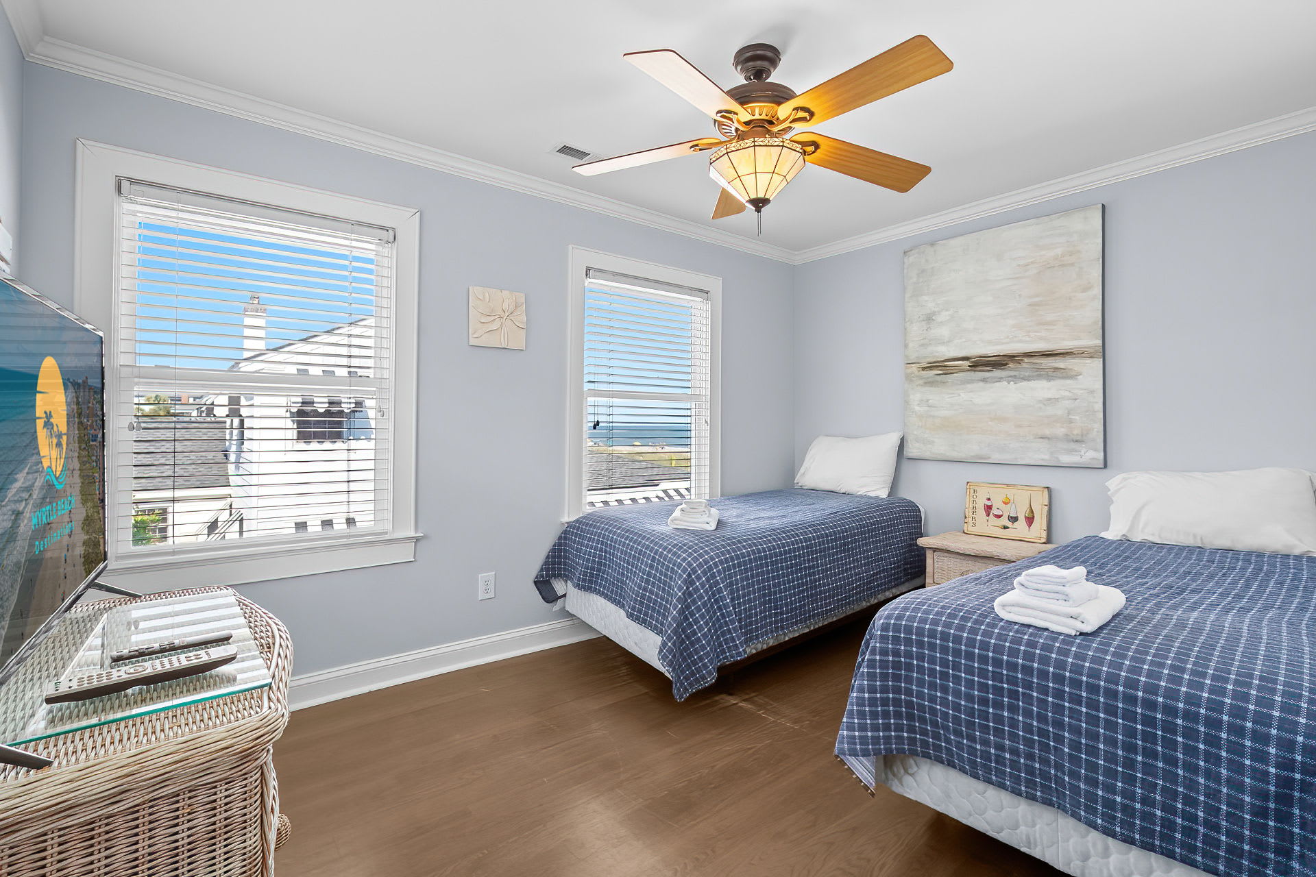 Golden Tide Oceanfront Pool Sleeps 18 | Photo 42