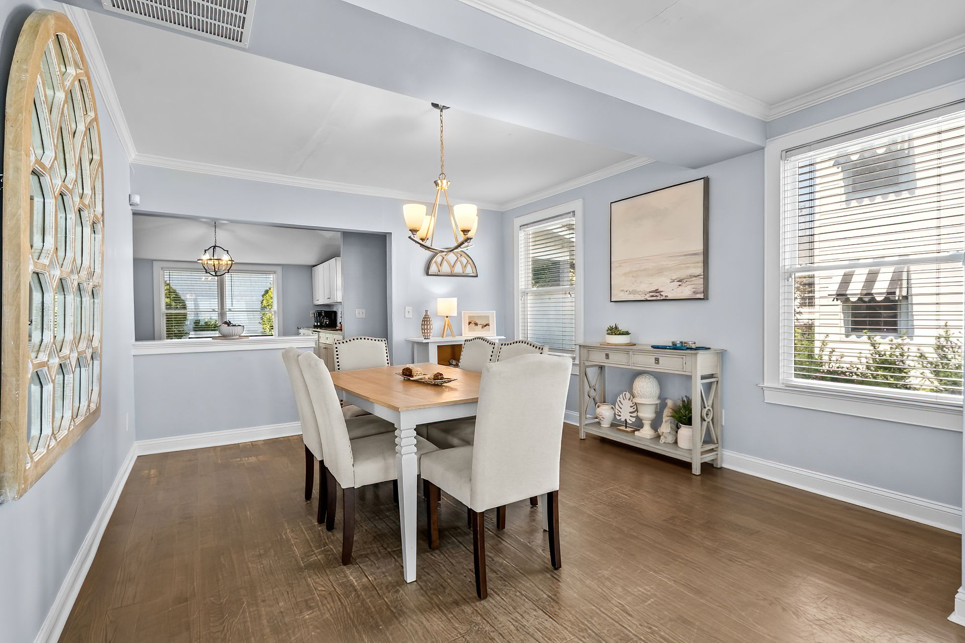 Golden Tide Oceanfront Pool Sleeps 18 | Photo 15