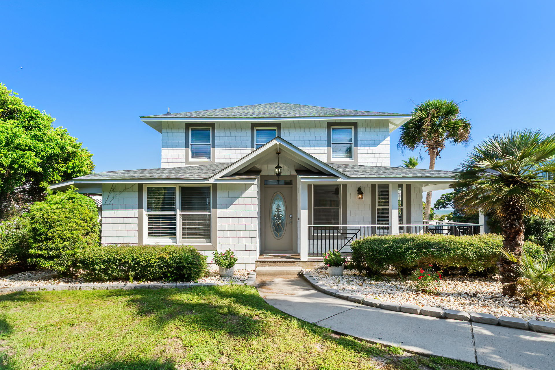 Golden Tide Oceanfront Pool Sleeps 18 | Photo 57