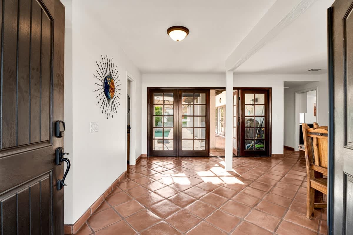 Casa Vista | 4BR Villa with Private Pool - Photo 3