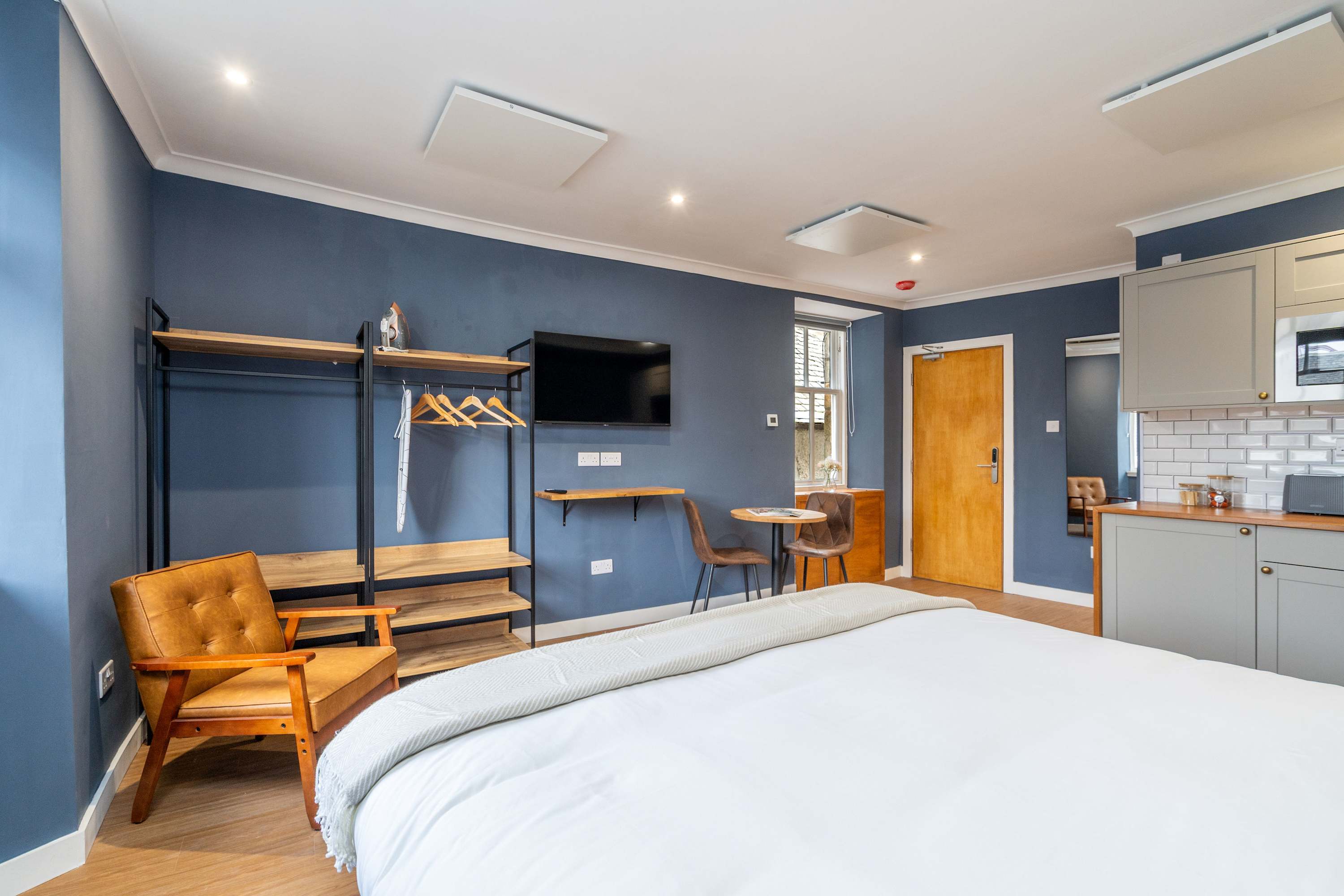 Modern Studio at The Brewery in West Terrace 15 EH30 9LL - Property image 4 - VivreStays