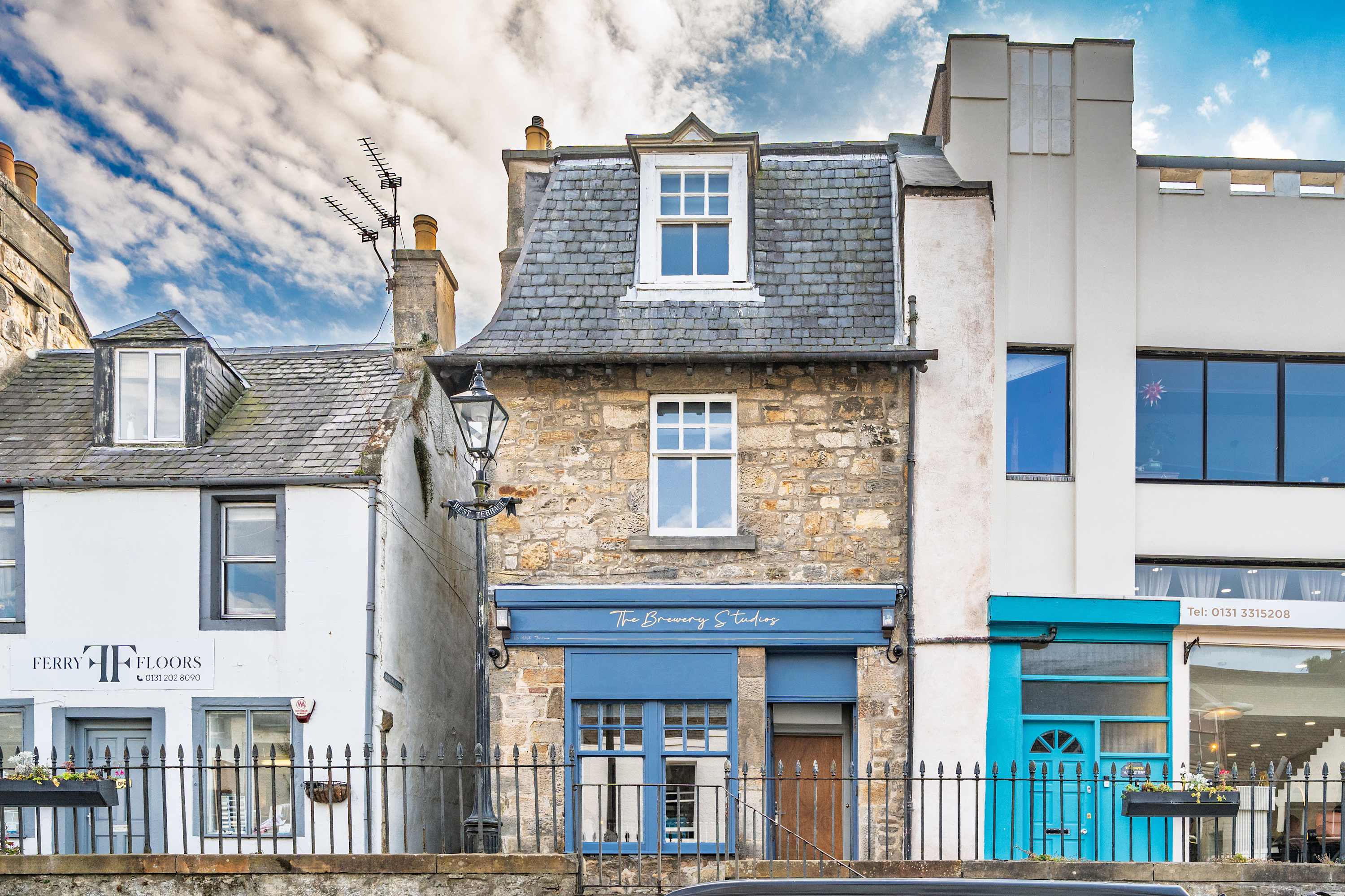 View Elegant Studio at The Brewery in West Terrace 15 EH30 9LL Elegant Studio at The Brewery in West Terrace 15 EH30 9LL - Property image 12 - VivreStays