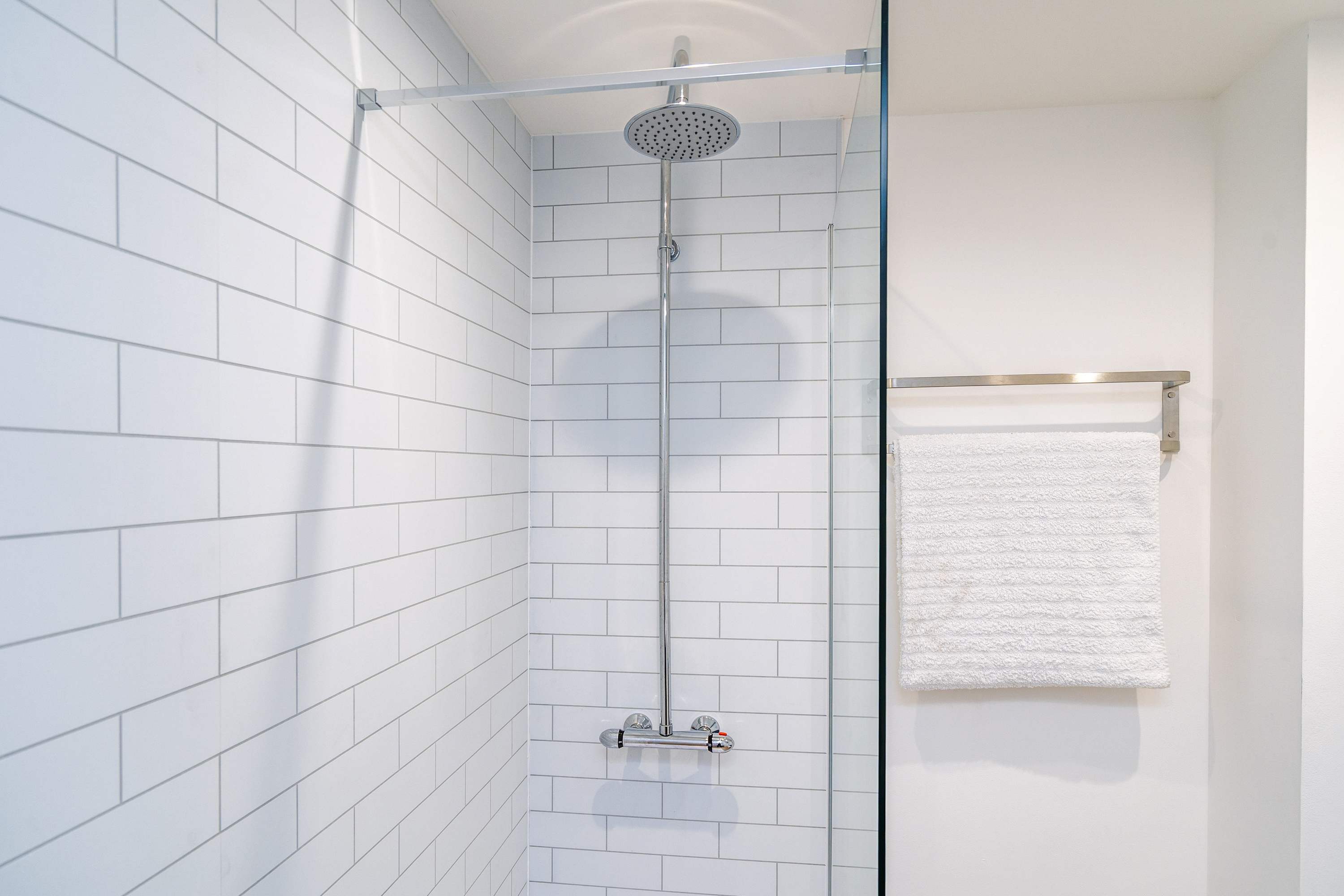 Cozy Boutique Studio at The Brewery in West Terrace 15 EH30 9LL - Property image 8 - VivreStays