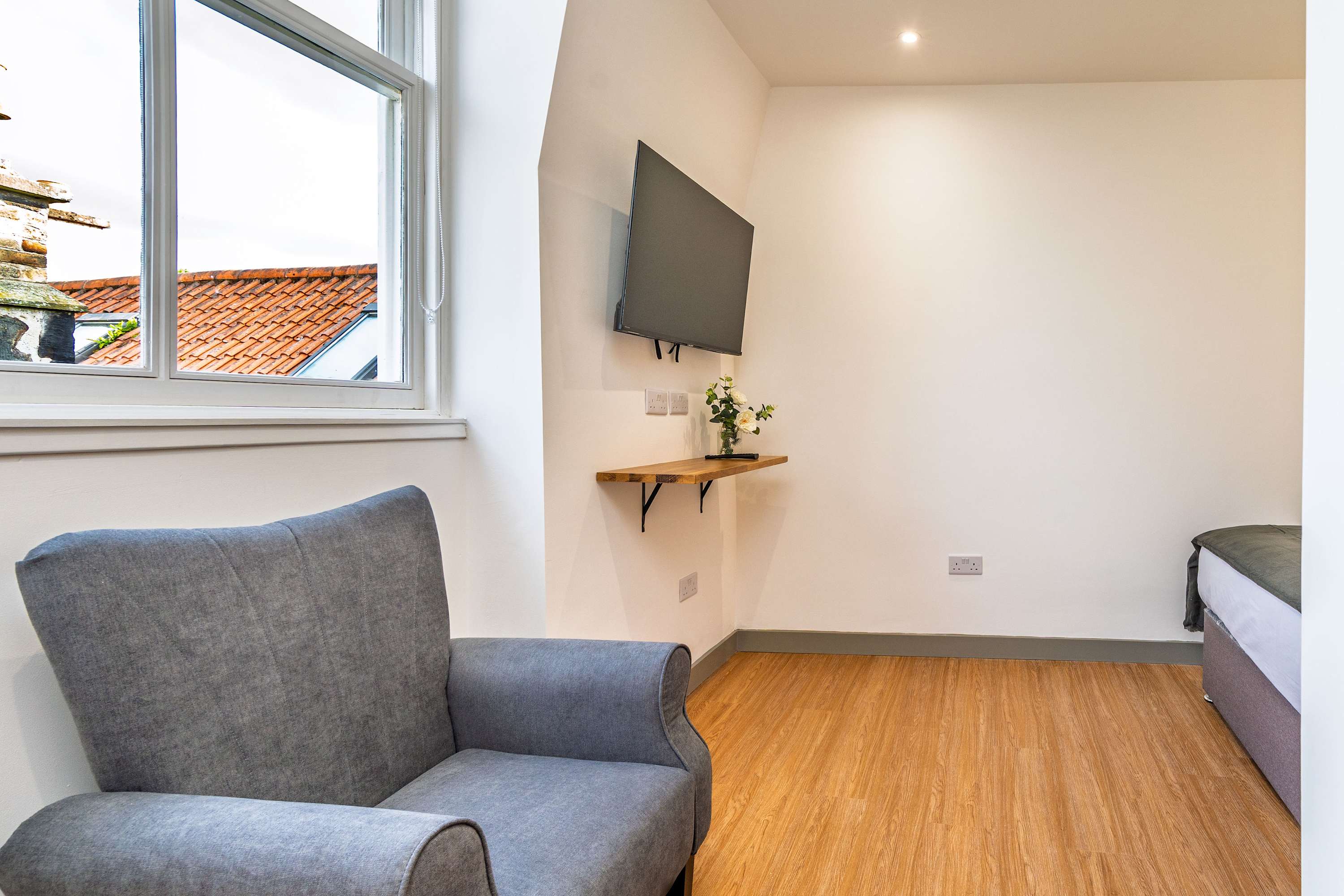 Cozy Studio at The Brewery in West Terrace 15 EH30 9LL - Property image 10 - VivreStays
