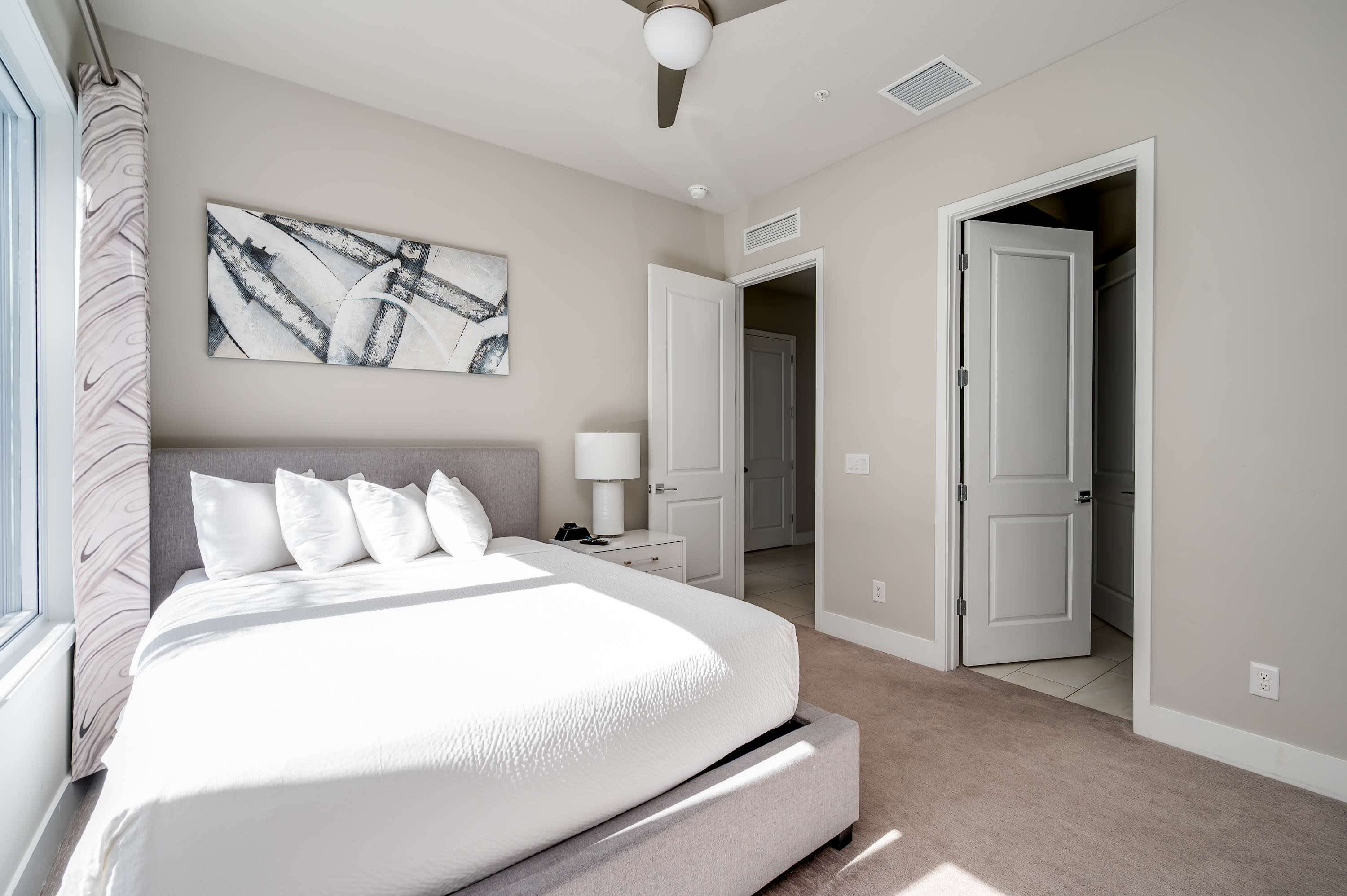 Golf-View Reunion Condo Near Disney | Pool & Gym