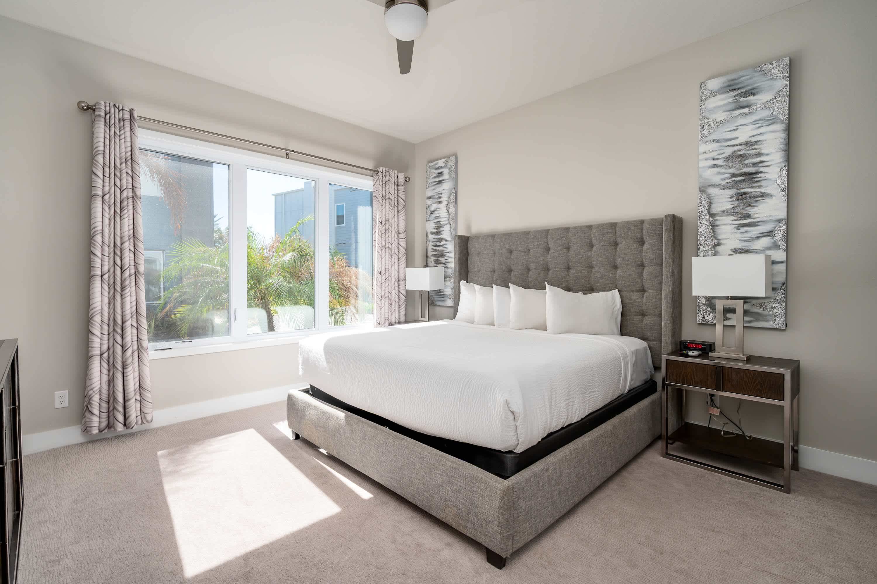 Golf-View Reunion Condo Near Disney | Pool & Gym