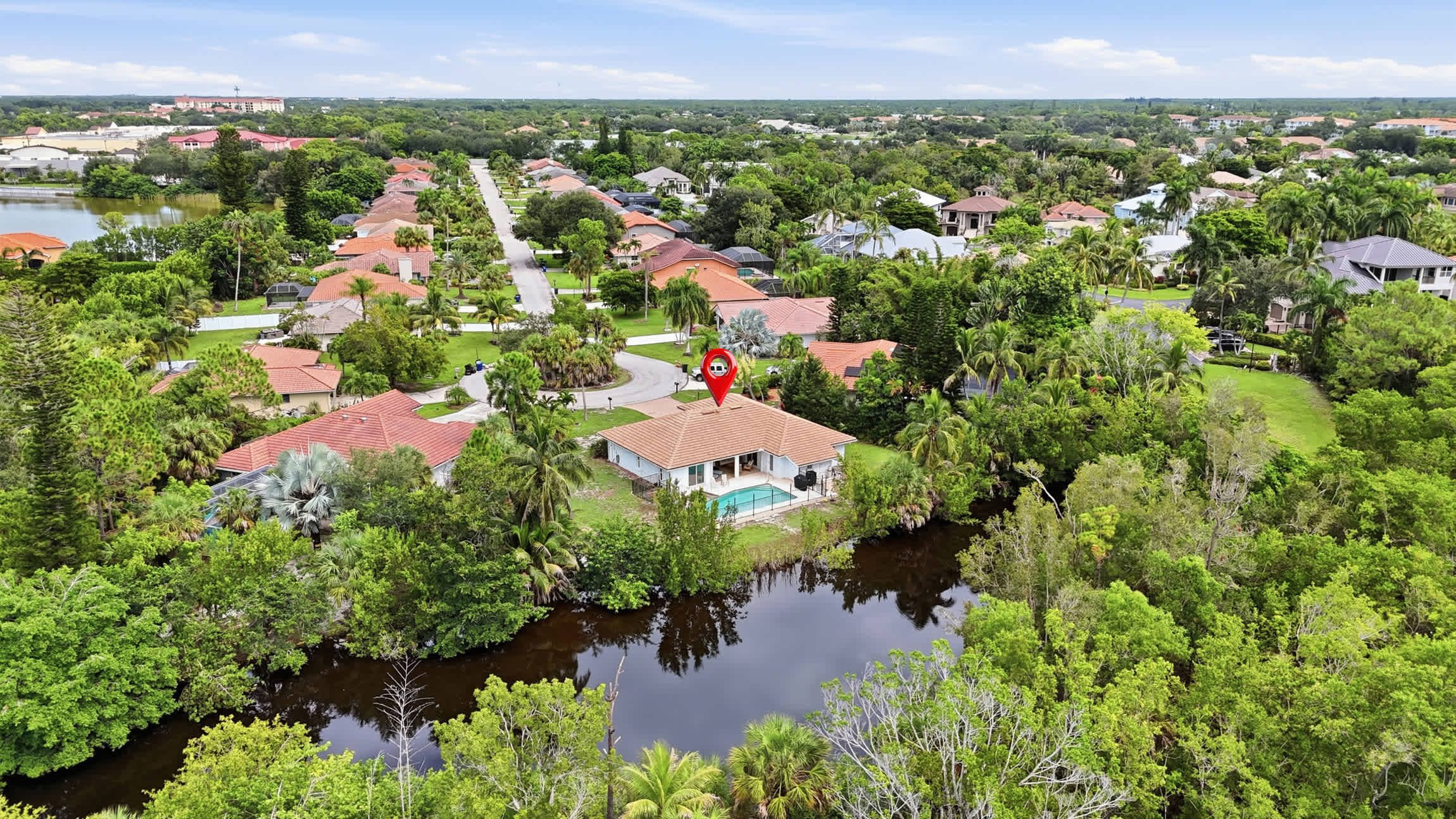 Upscale Bonita Springs Pool Spa Privacy 4