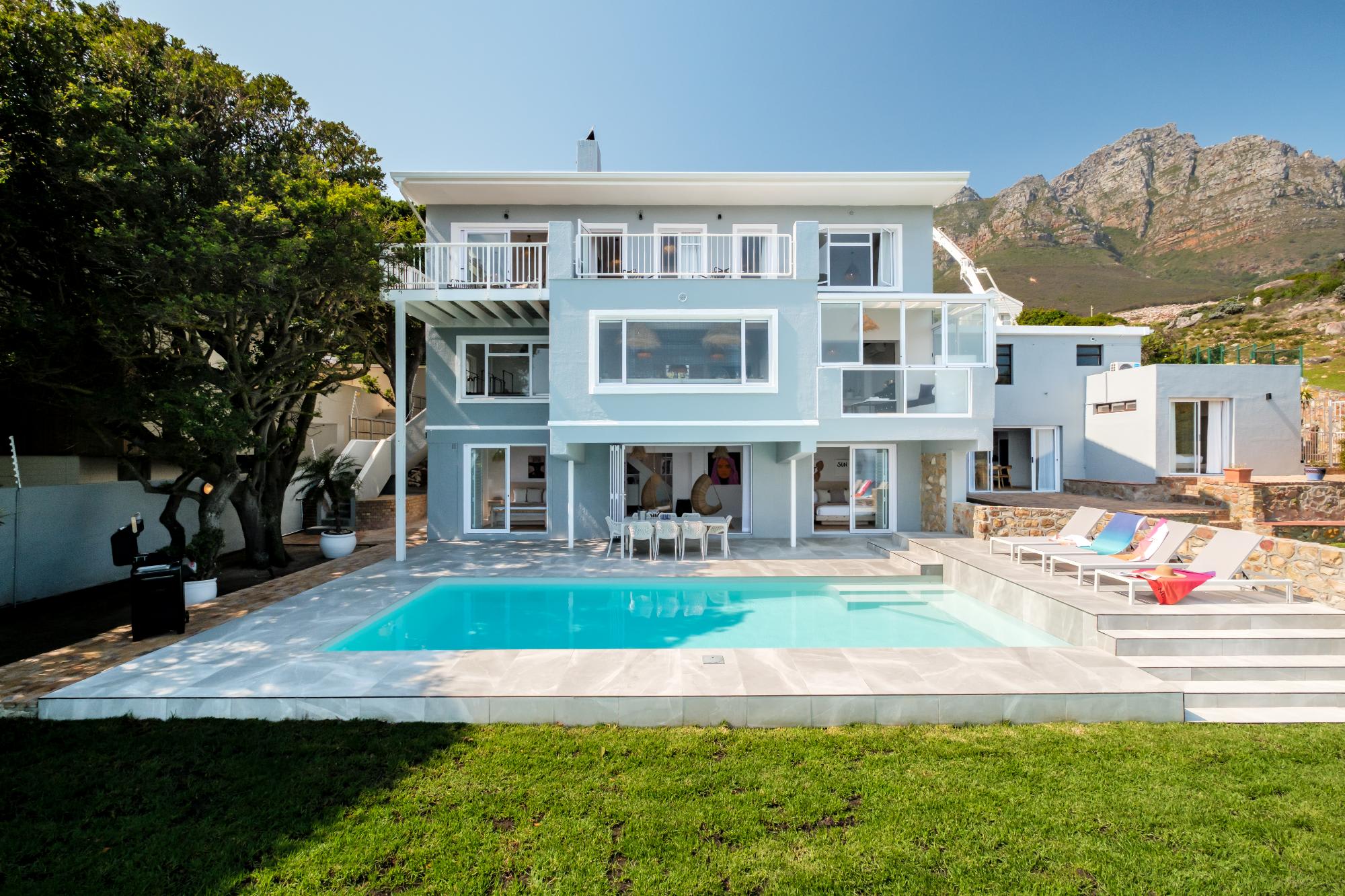 Camps Bay 6 Bed Ocean Views and Pool Villa Kai 4