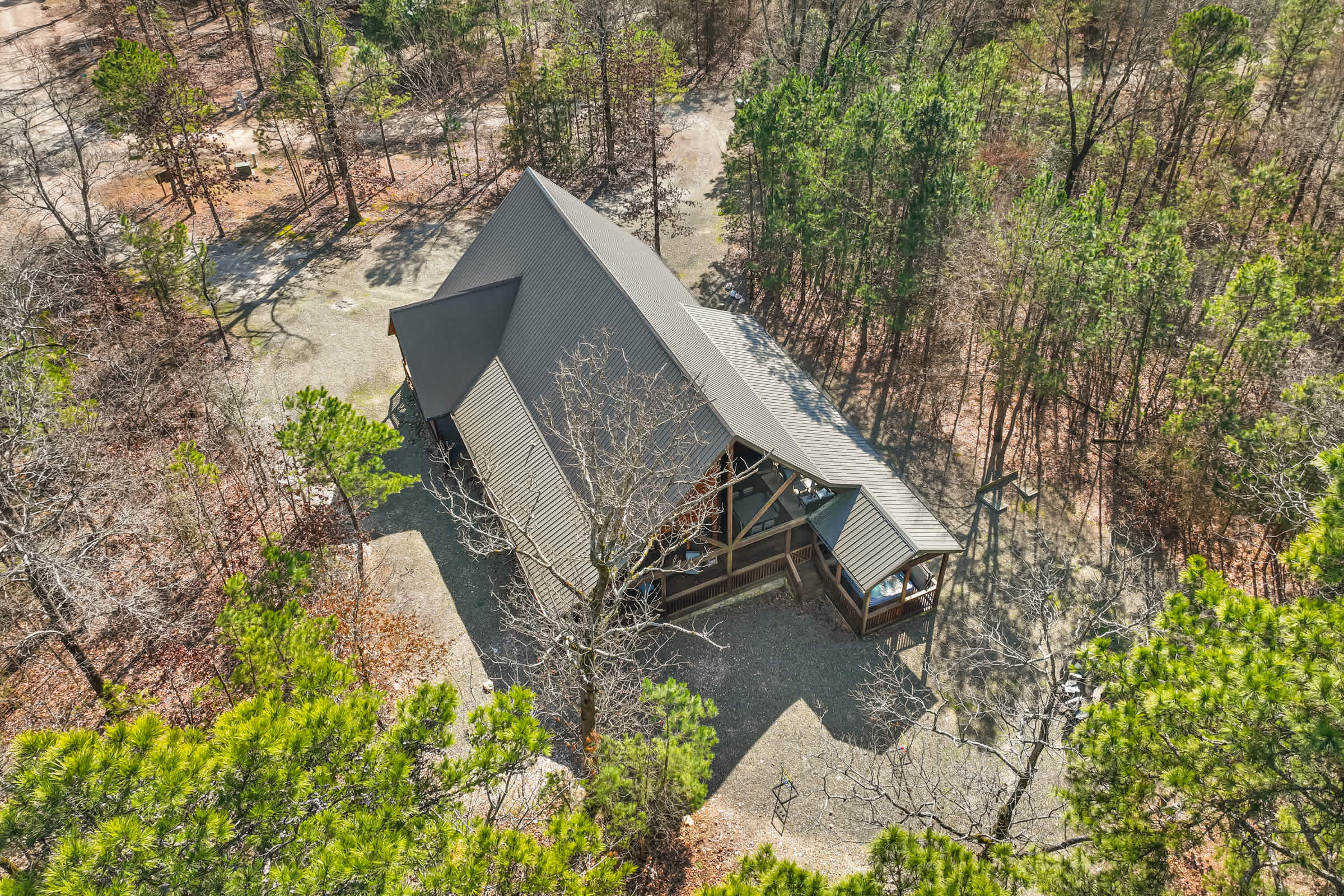 As Seen on TV! Safari Views + Hot Tub + Firepit