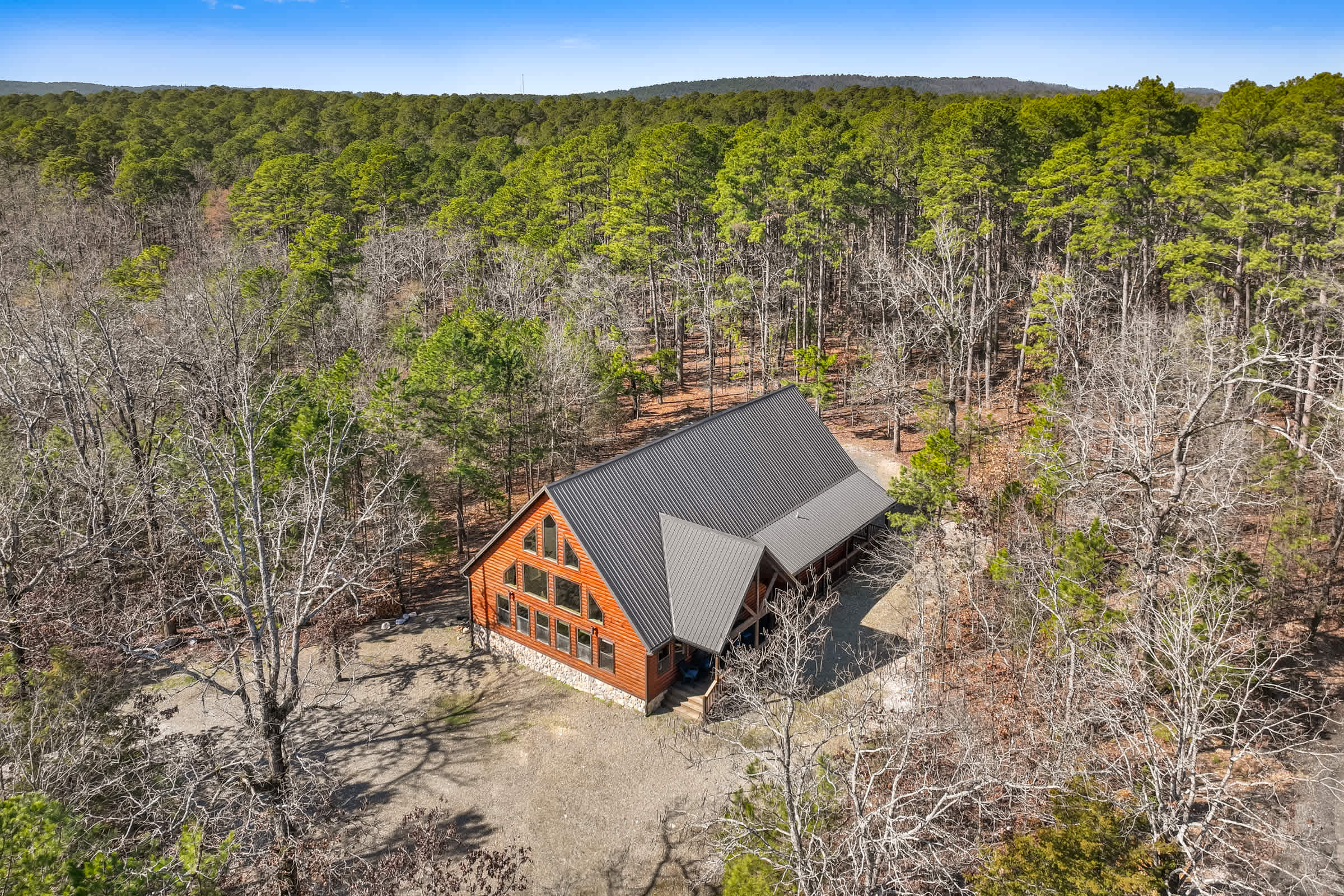 As Seen on TV! Safari Views + Hot Tub + Firepit