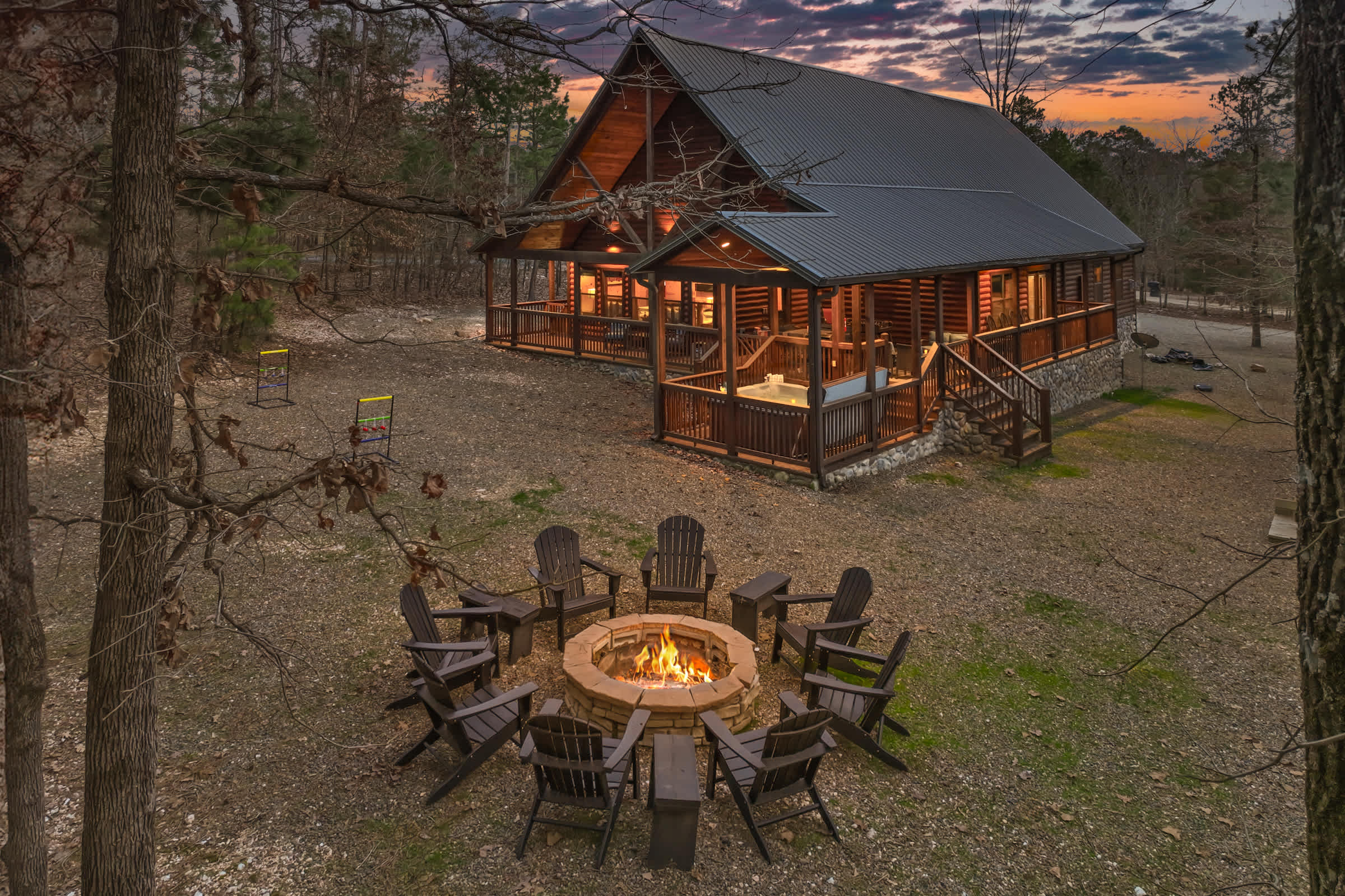 As Seen on TV! Safari Views + Hot Tub + Firepit