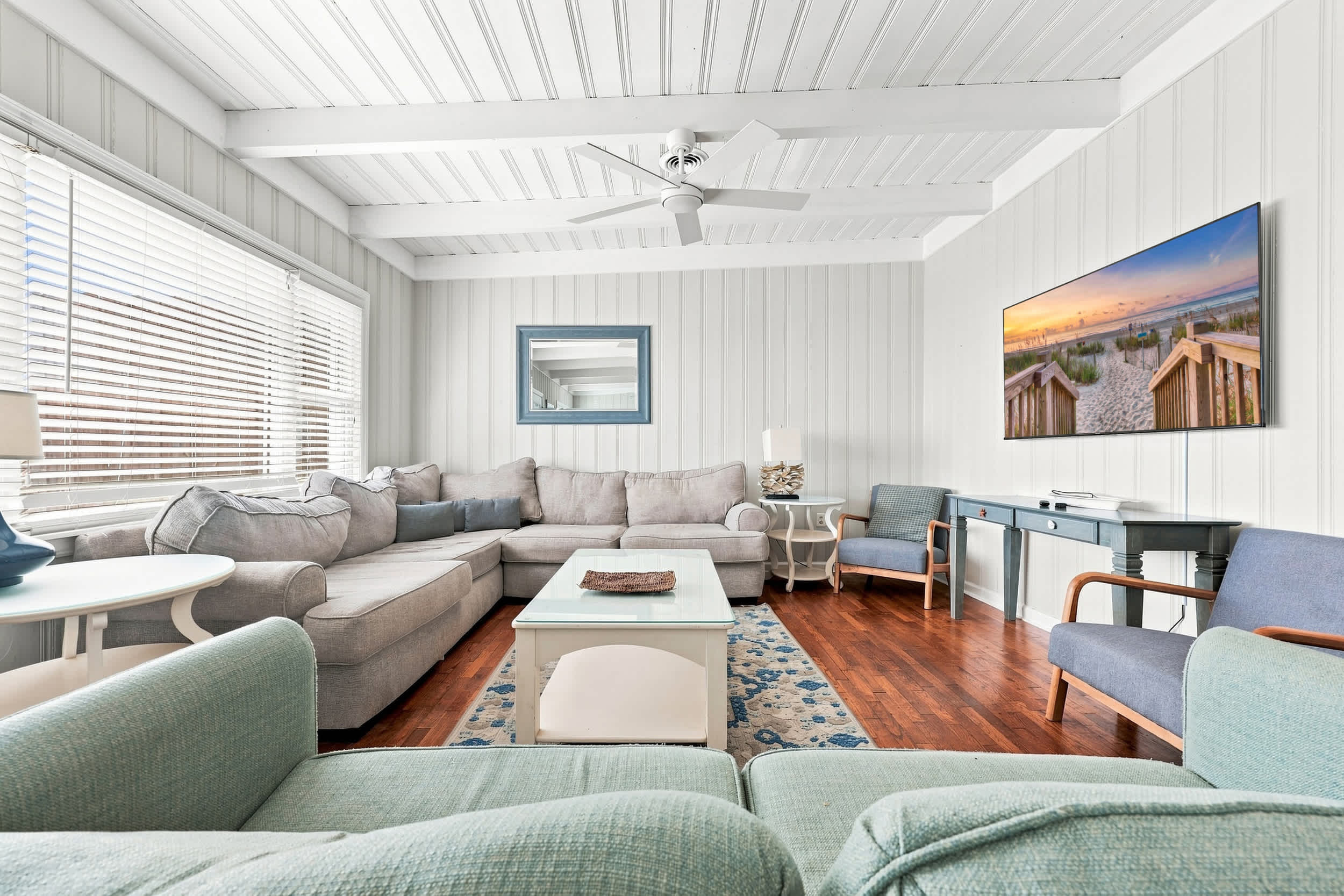 Hazels Child Oceanfront Large  Beach House